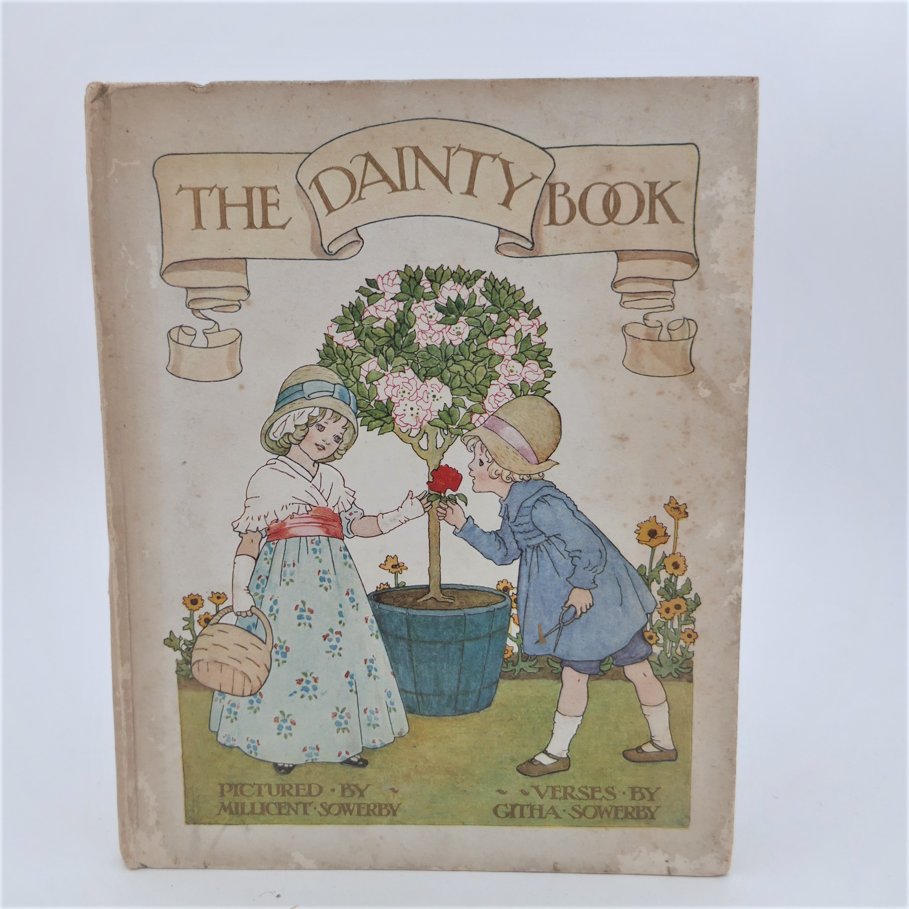 The Dainty Book. Verses for Children (1915)