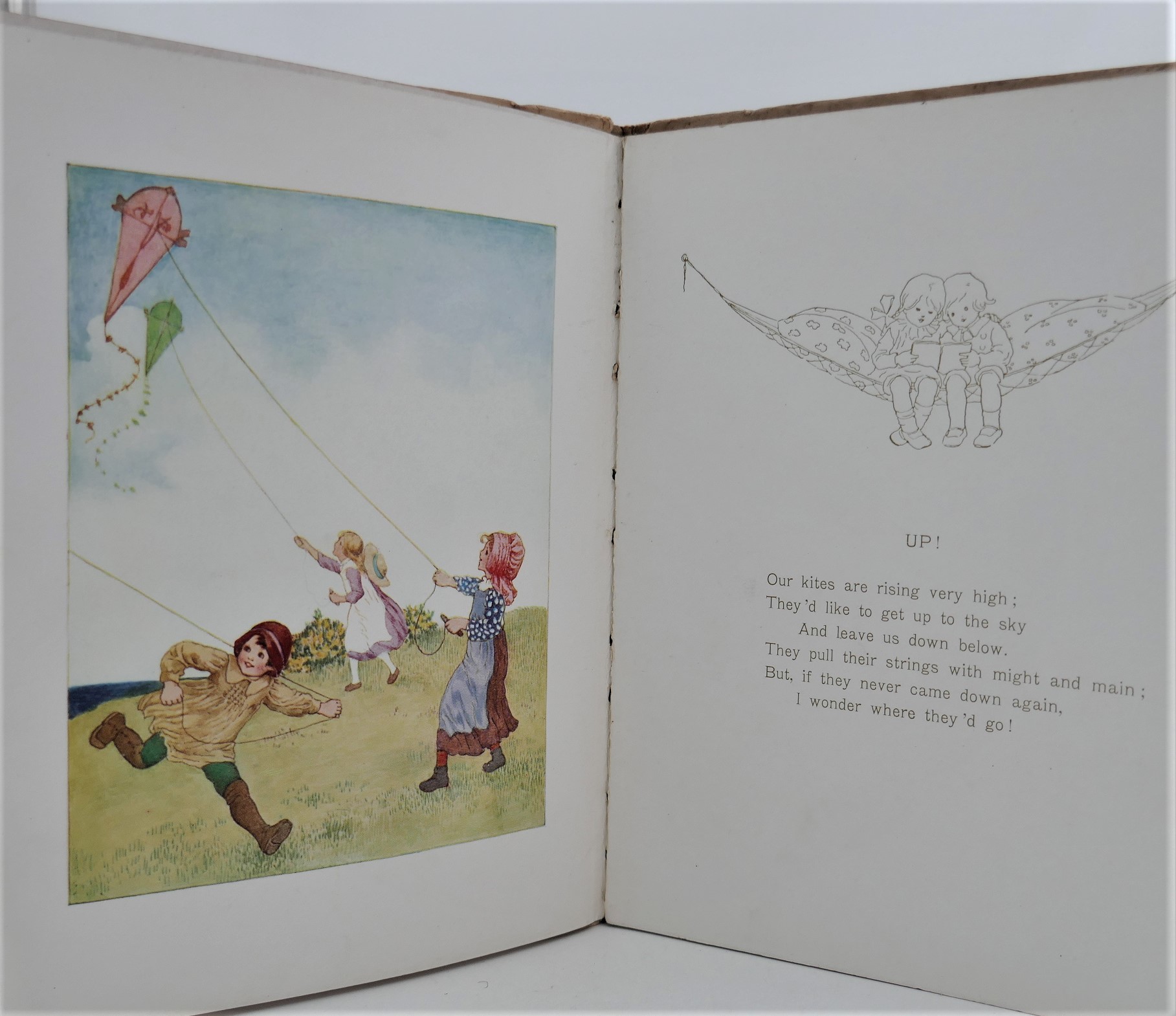 The Dainty Book. Verses for Children (1915) - Image 2