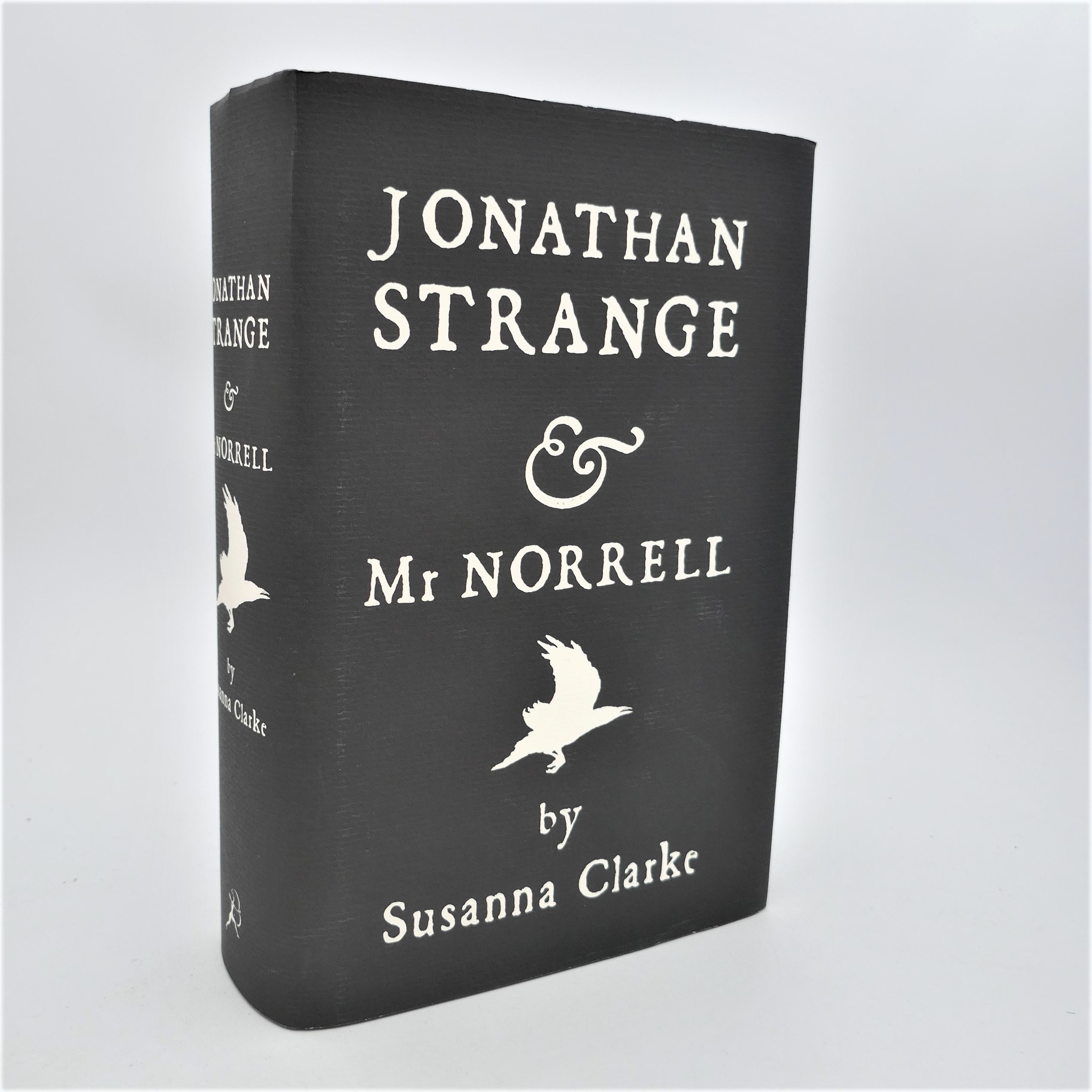 Jonathan Strange and Mr Norrell. Limited Signed Edition (2004) - Image 2