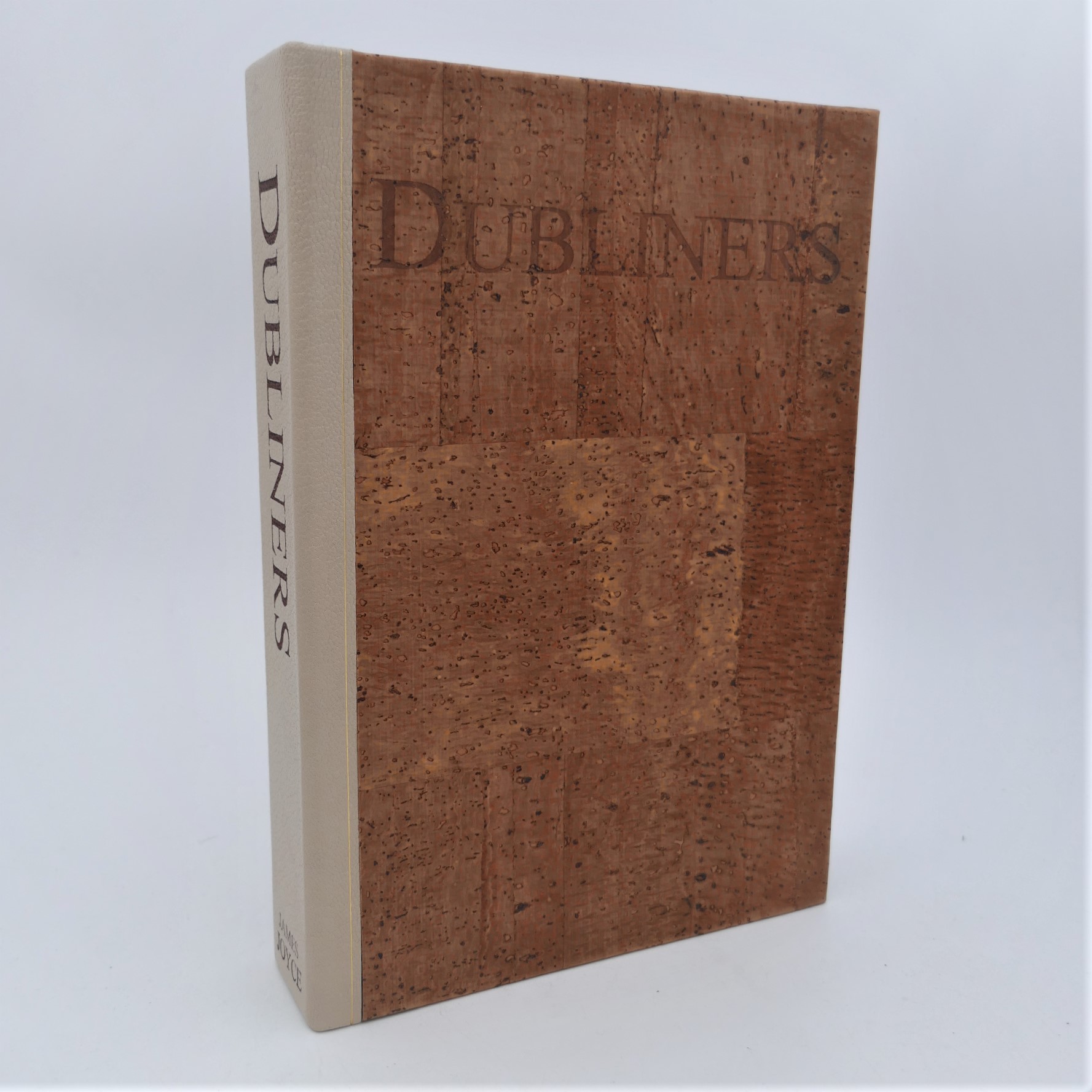 Dubliners. Handbound Edition. Little Oak Fine Bindings ( 2023) - Image 6