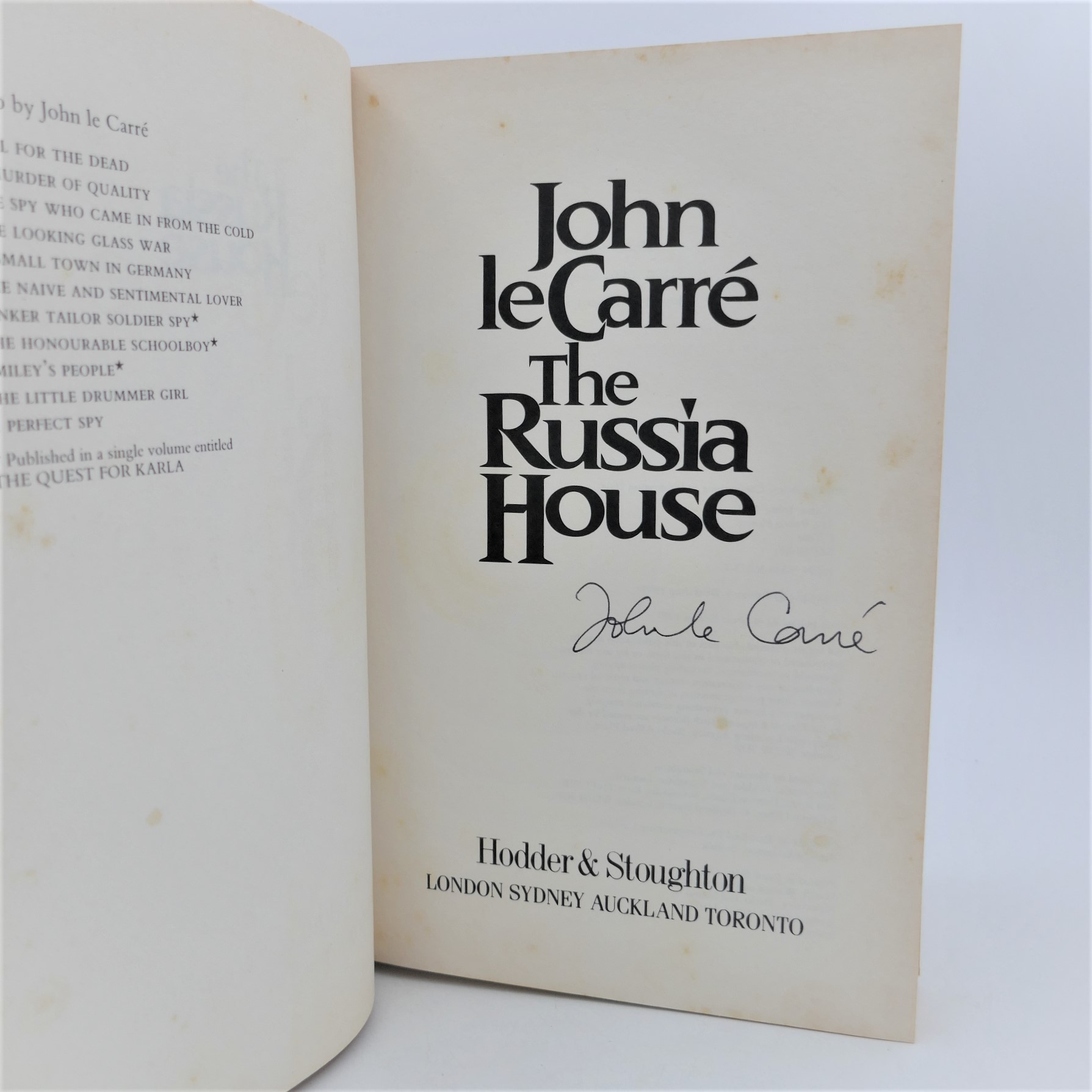 The Russia House. Signed by the Author (1989) - Image 2