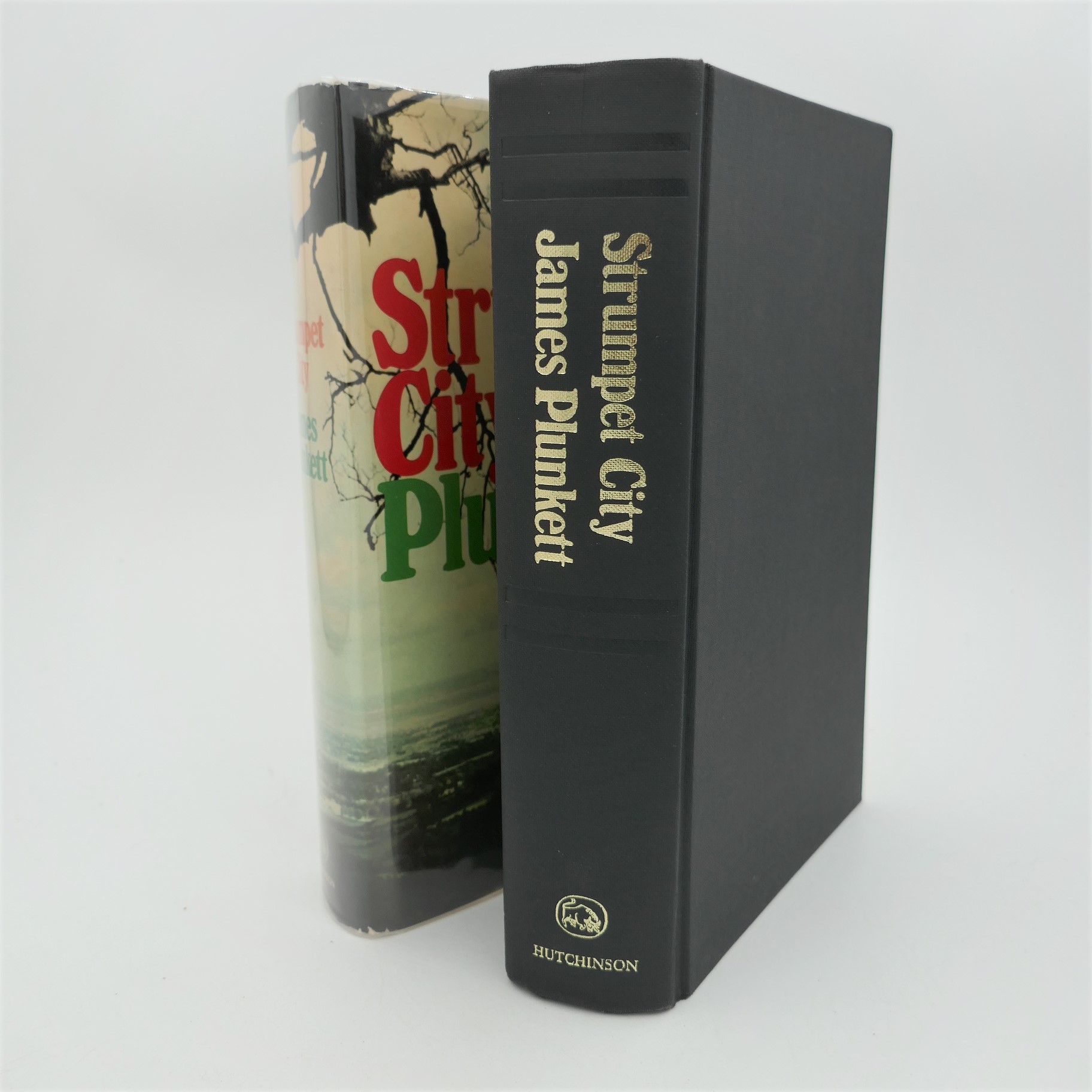 Strumpet City. Signed Copy (1969) - Image 2