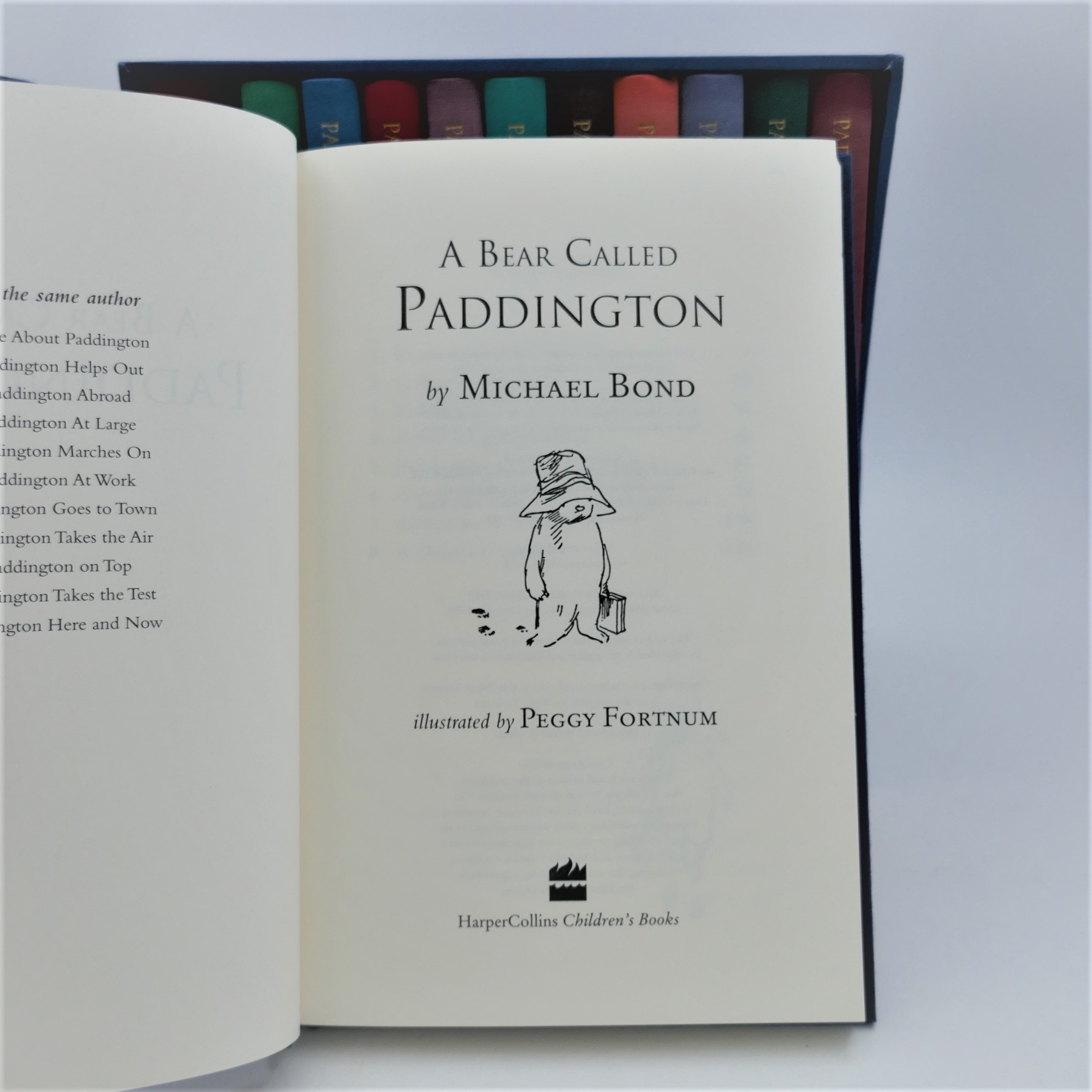 The Complete Paddington. The Folio Society (2010) - Image 4