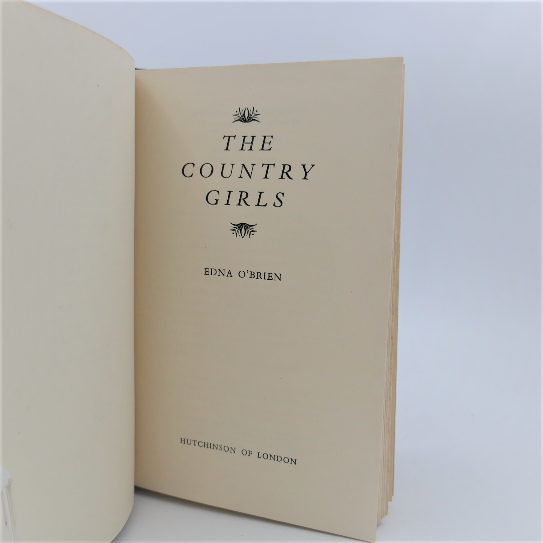 The Country Girls. First Edition (1960) - Image 2