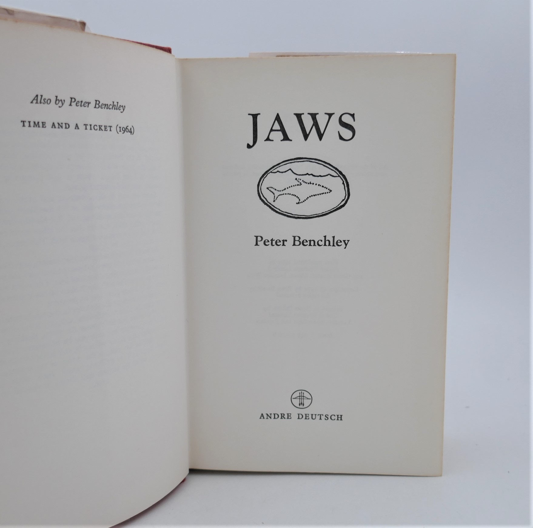 Jaws. First UK Edition (1974) - Image 3