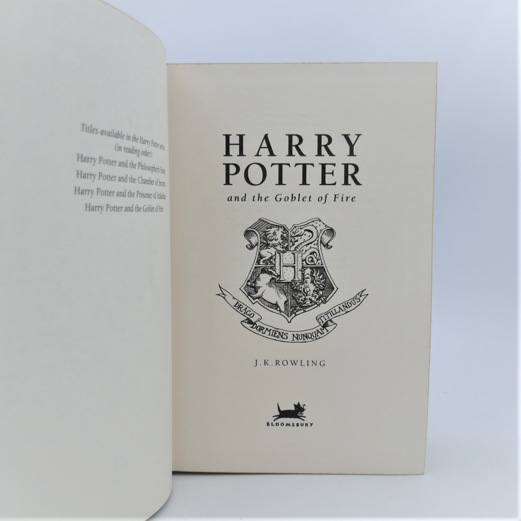 Harry Potter and the Goblet of Fire. First Edition, Deluxe Issue (2000) - Image 2