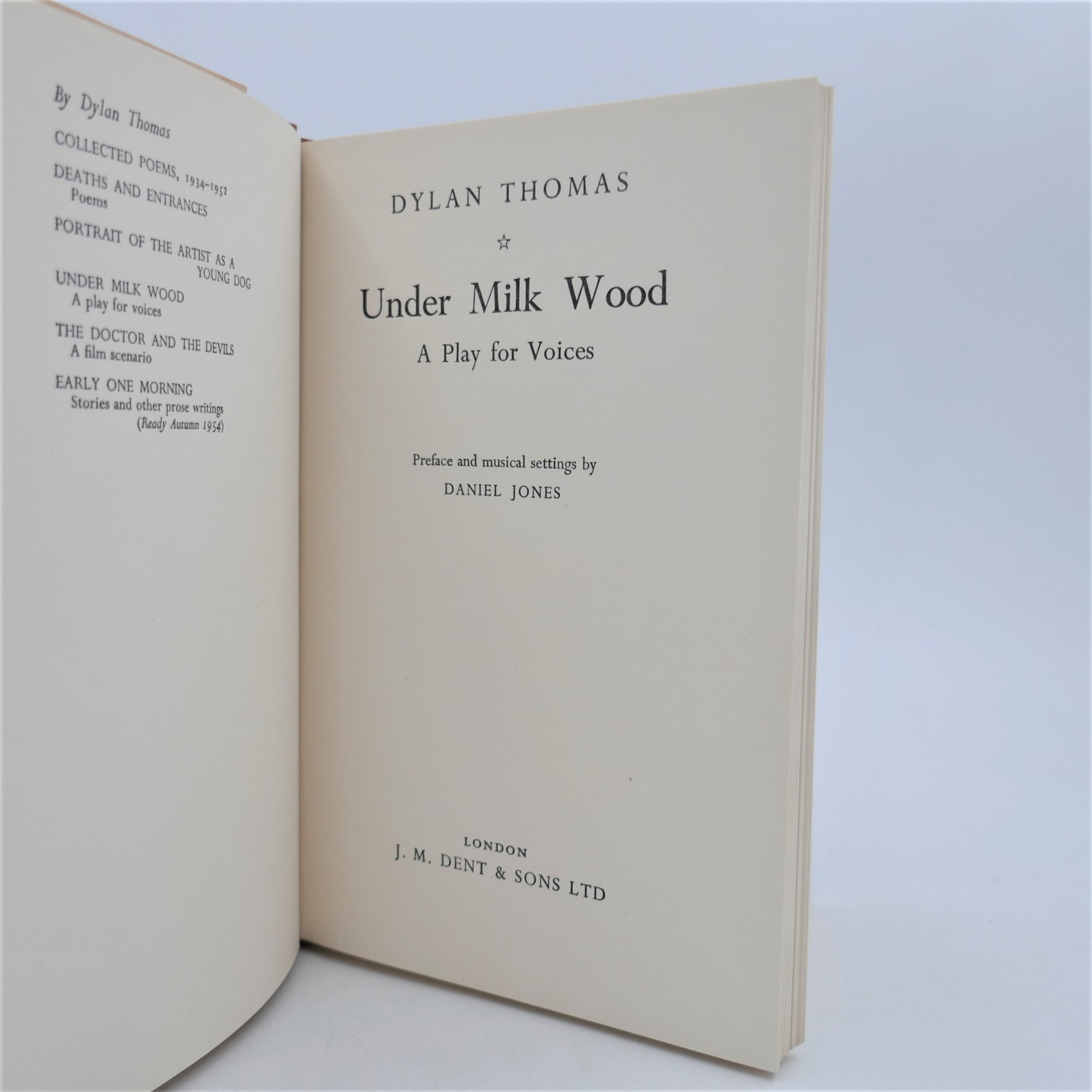 Under Milk Wood. A Play for Voices (1954) - Image 4