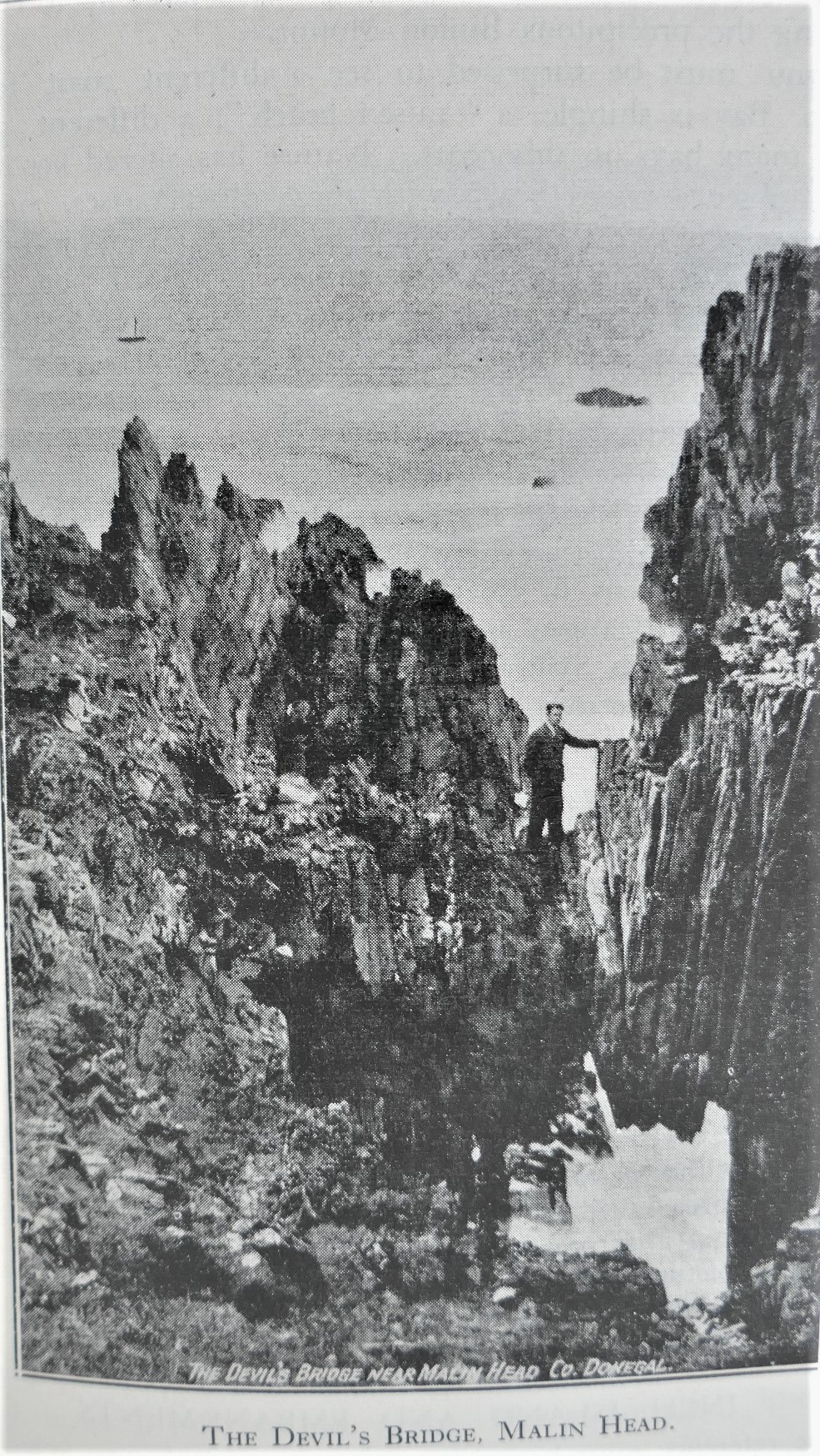 Twixt Foyle and Swilly (1949) - Image 5