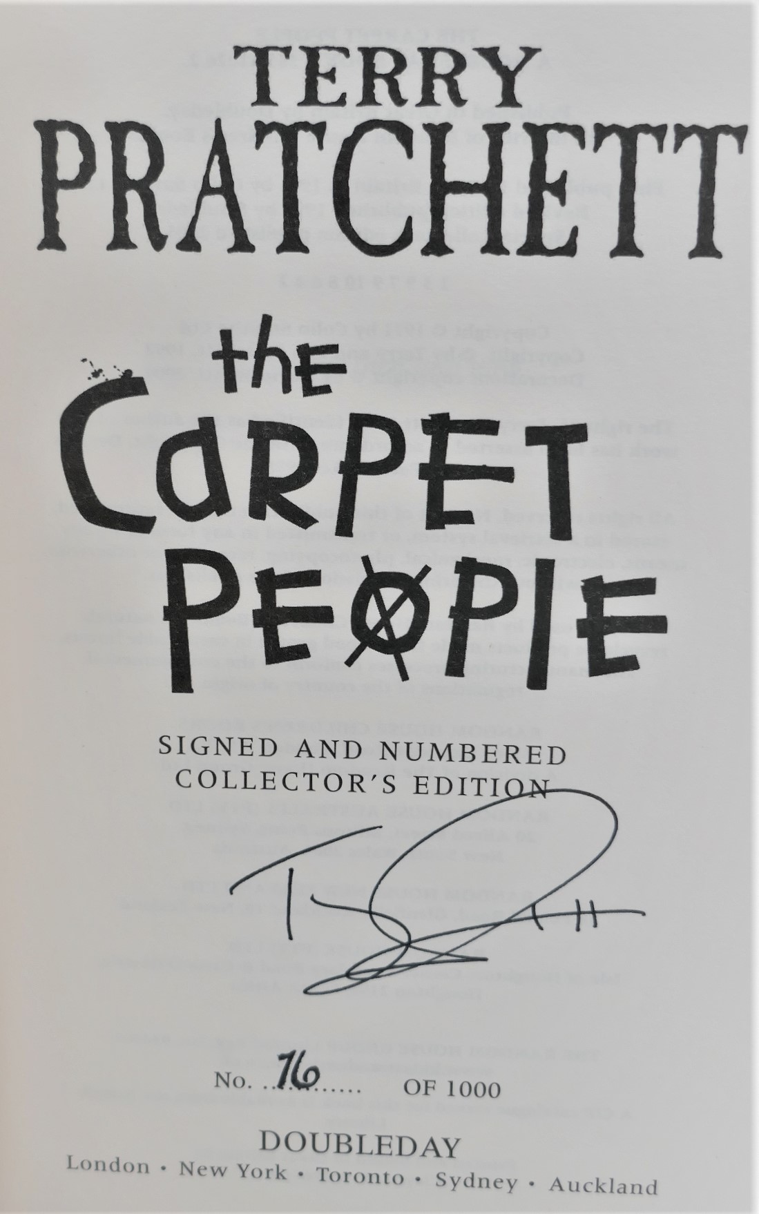 The Carpet People. Limited Signed Edition (2004) - Image 3