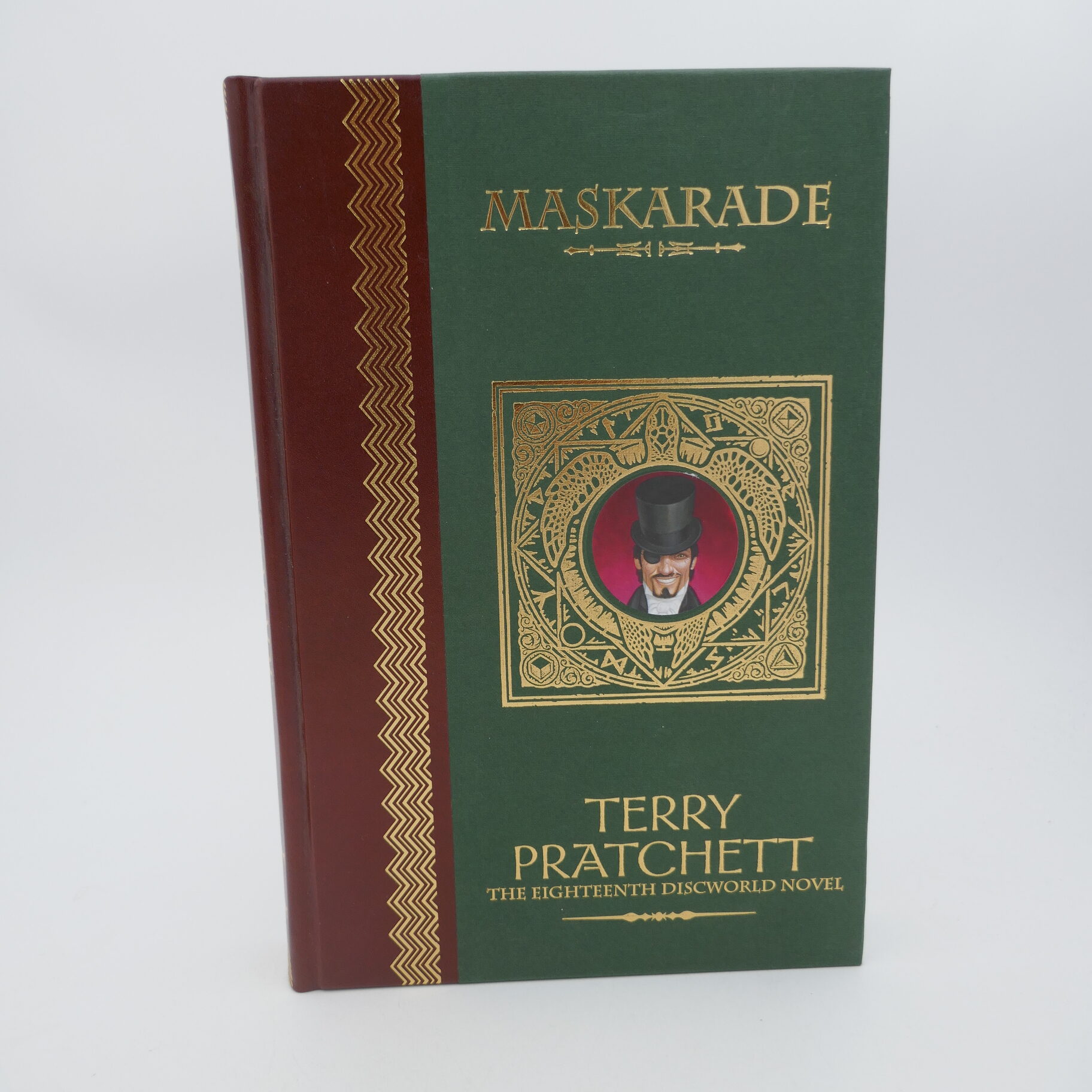 Maskarade. First Issue (2007)