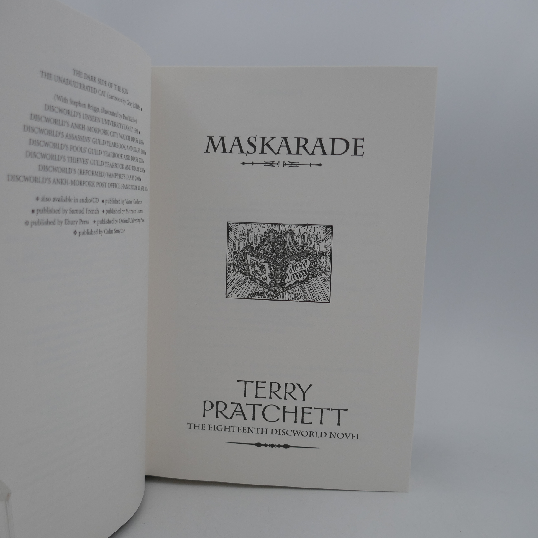 Maskarade. First Issue (2007) - Image 2