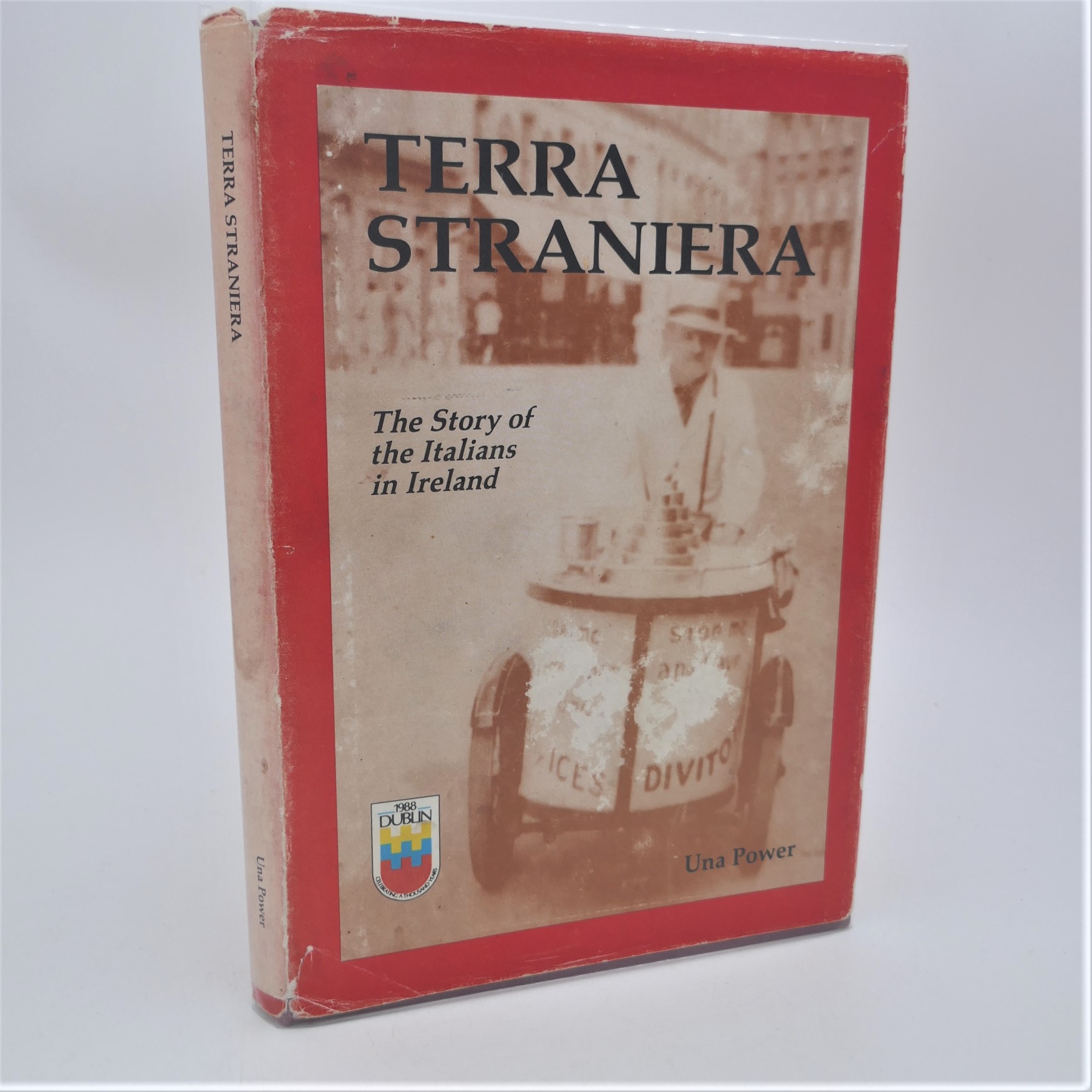 Terra Straniera. The Italians in Ireland (1988)