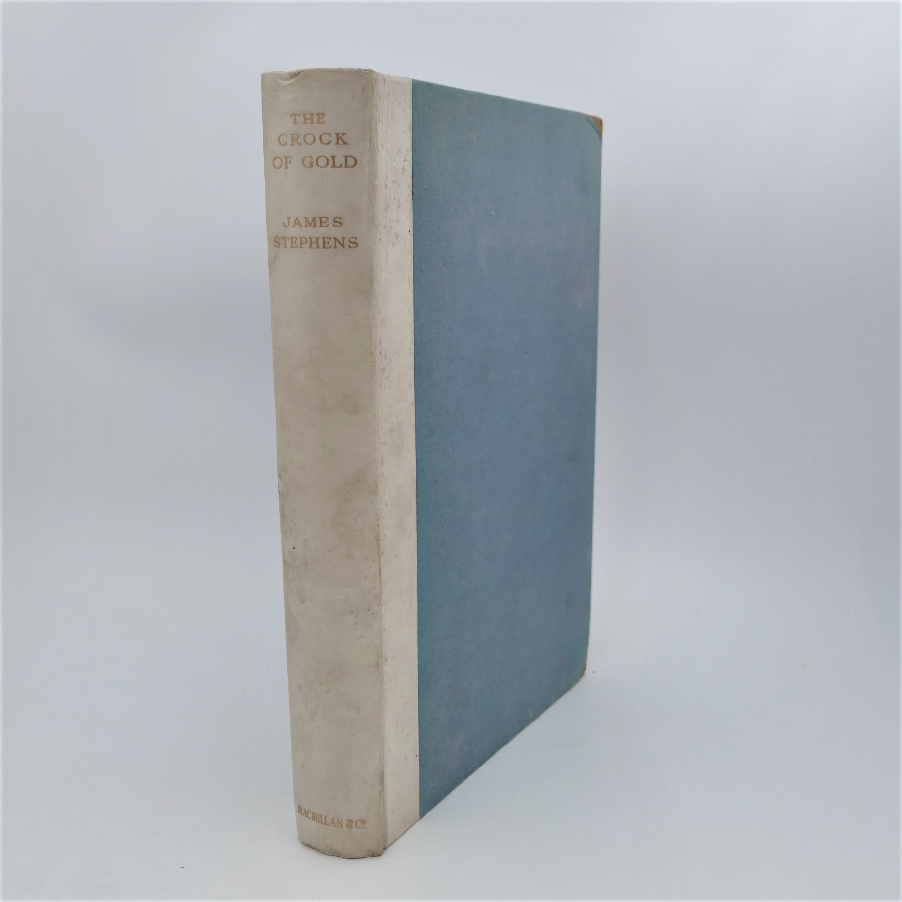 The Crock of Gold. Limited Signed Edition (1926)