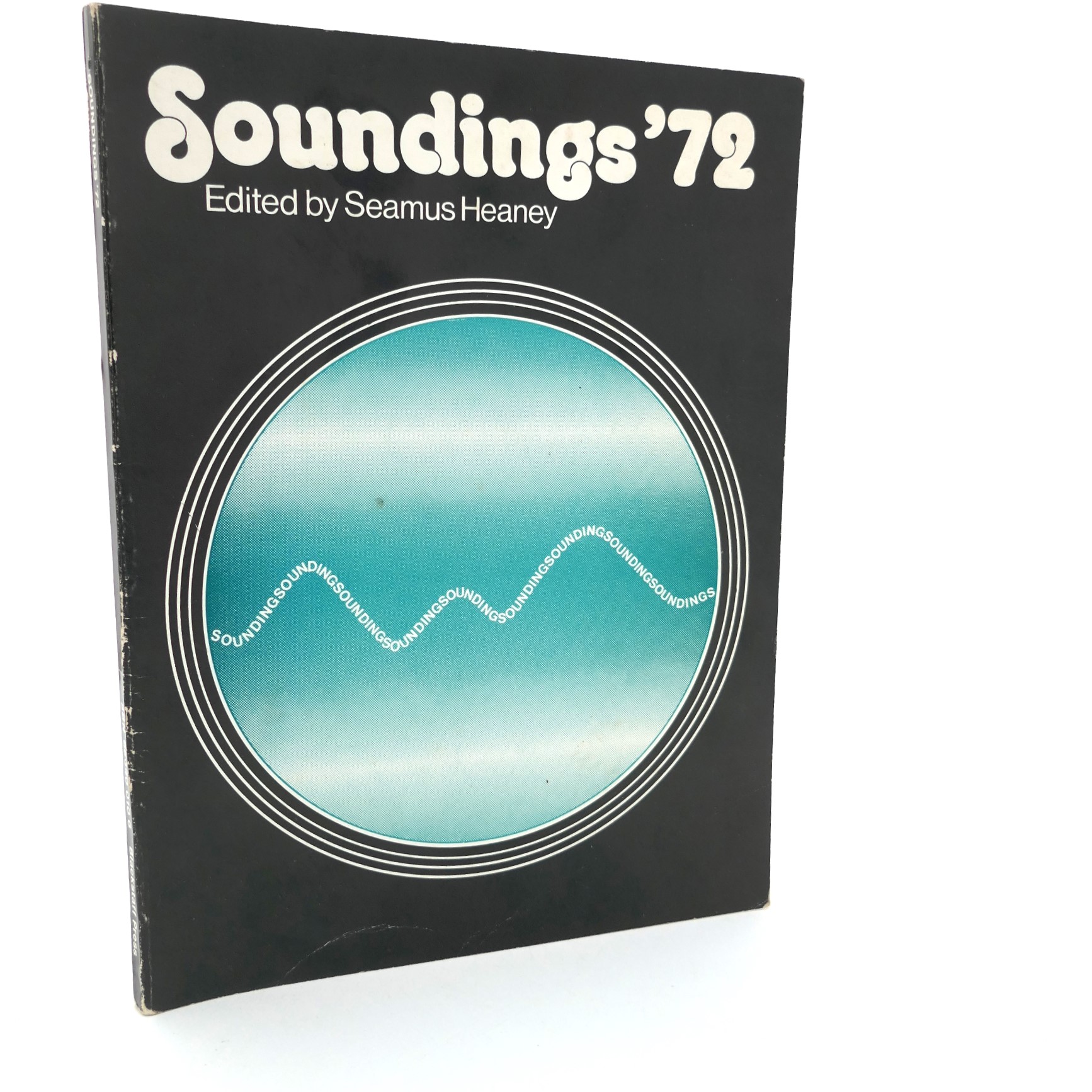 Soundings '72. An Annual Anthology of Irish Poetry (1972)