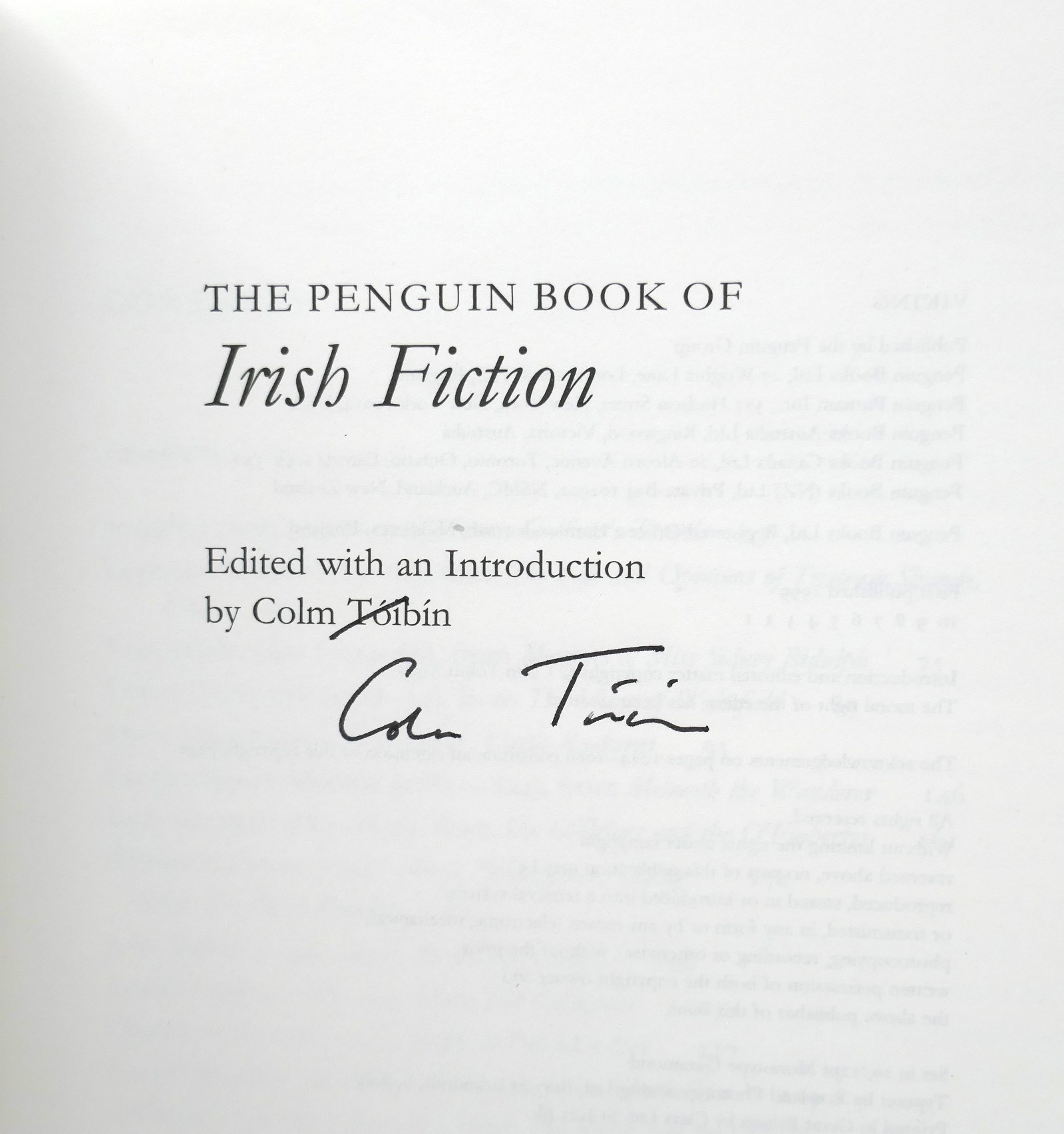 The Penguin Book of Irish Fiction. Signed Copy (1999) - Image 2