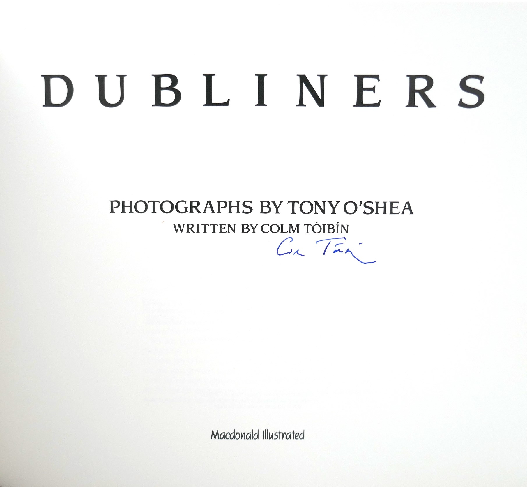 Dubliners. Photographs by Tony O'Shea. Signed Copy (1990) - Image 2