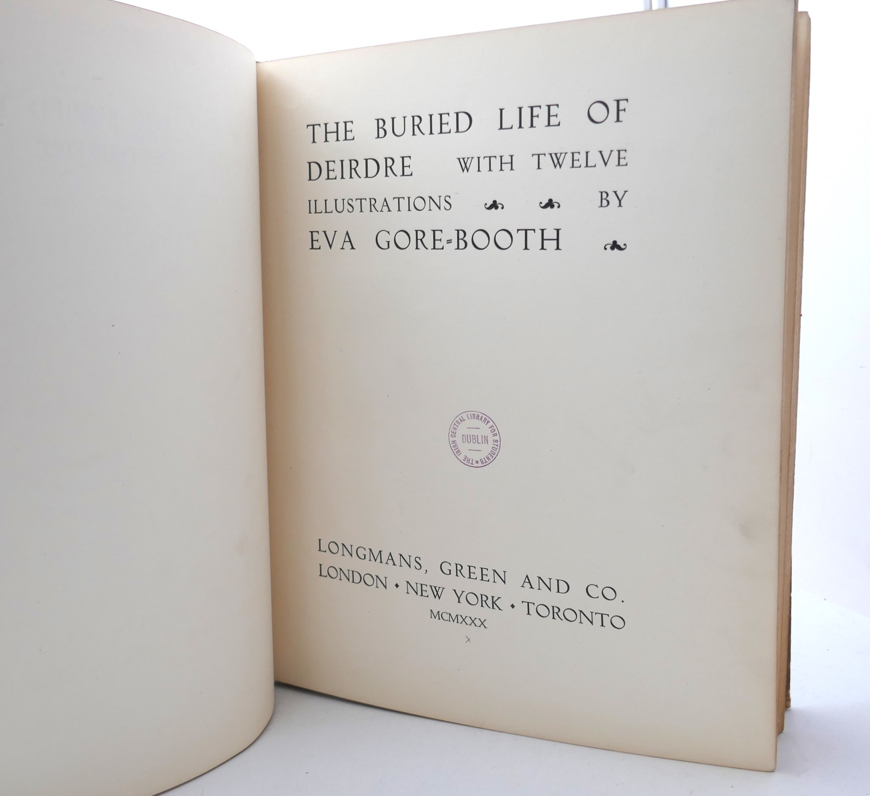 The Buried Life of Deirdre. Illustrated by the Author (1930) - Image 3