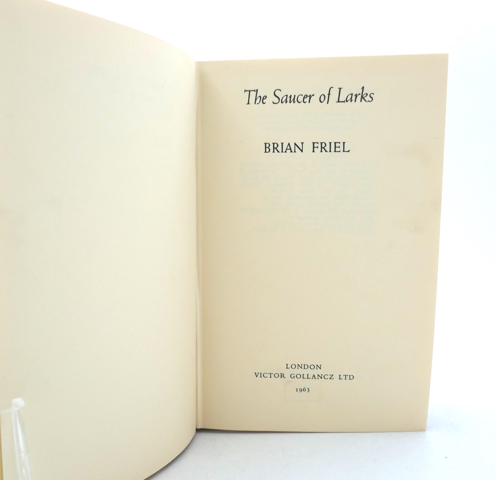 The Saucer of Larks. First Edition (1963) - Image 4