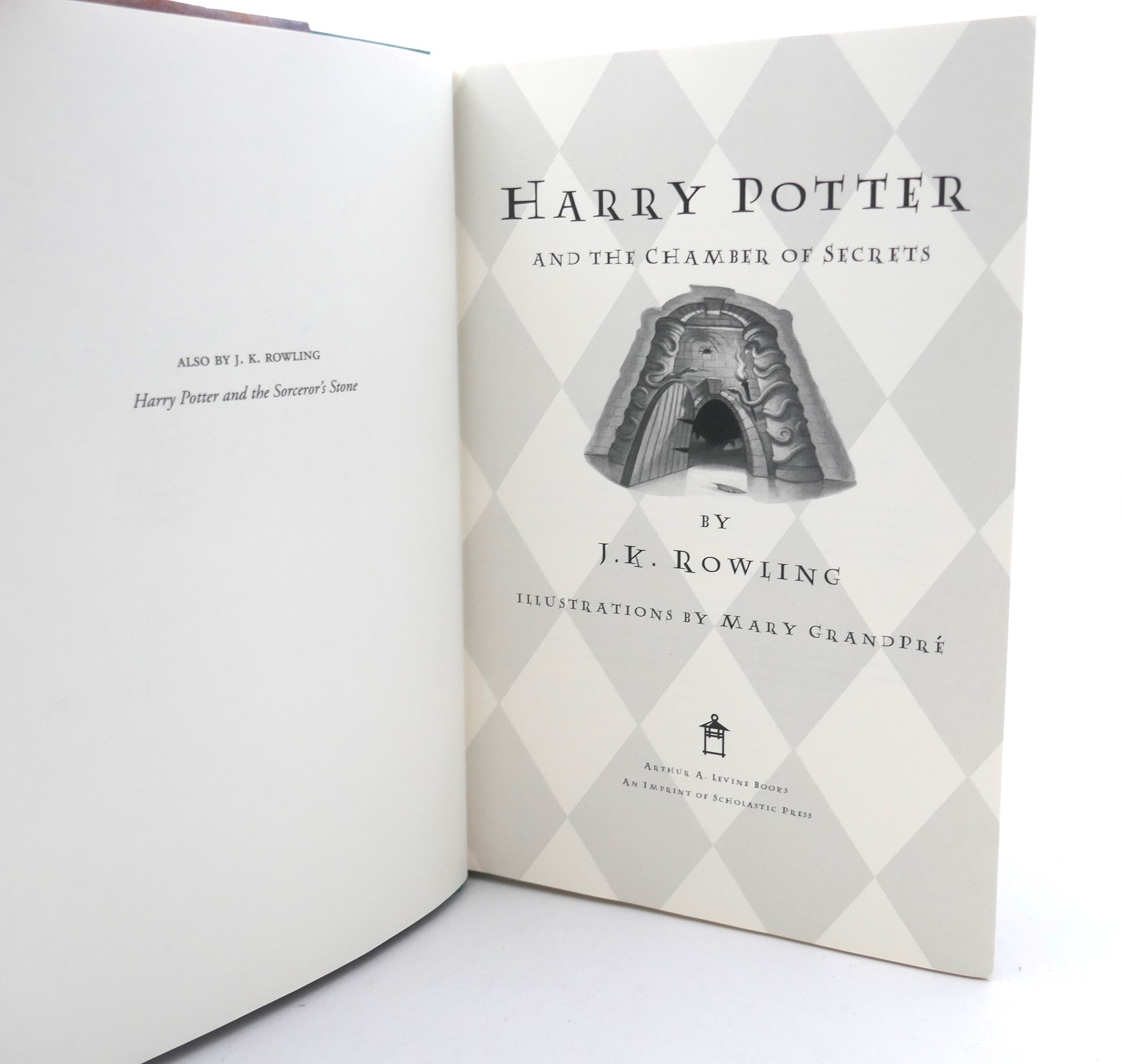 Harry Potter and the Chamber of Secrets (1999) - Image 2