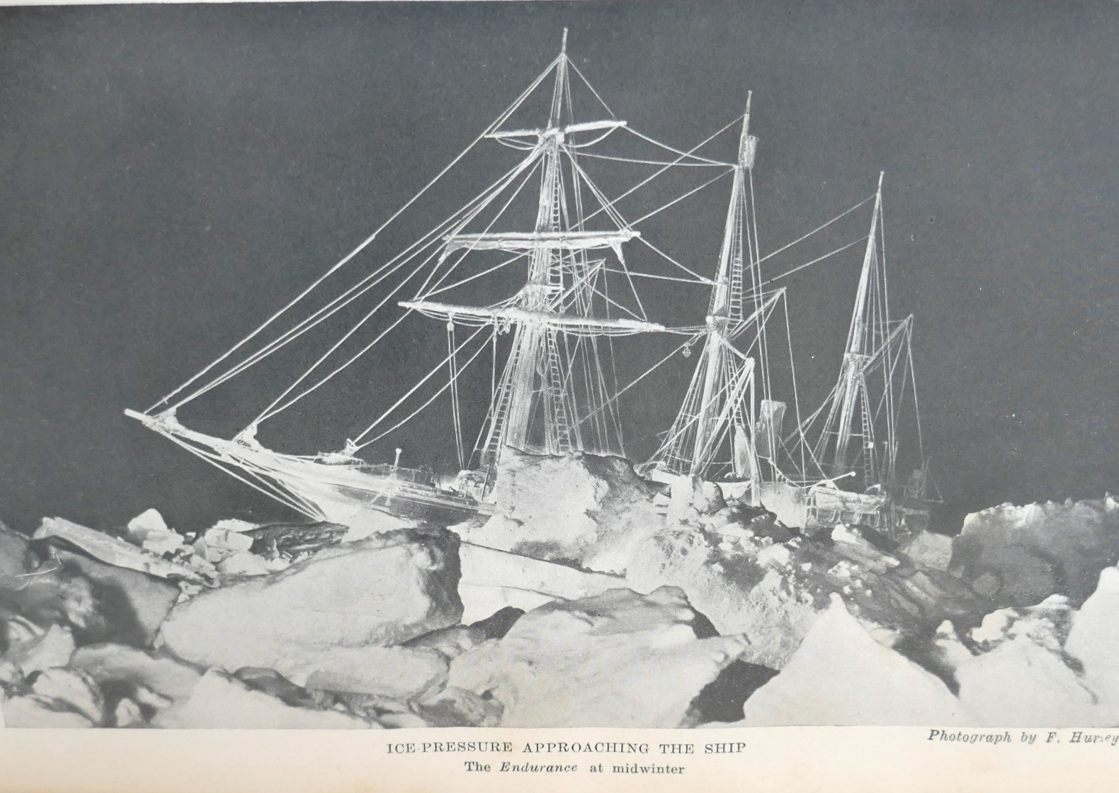 South. The Story of Shackleton's Last Expedition (1920) - Image 6