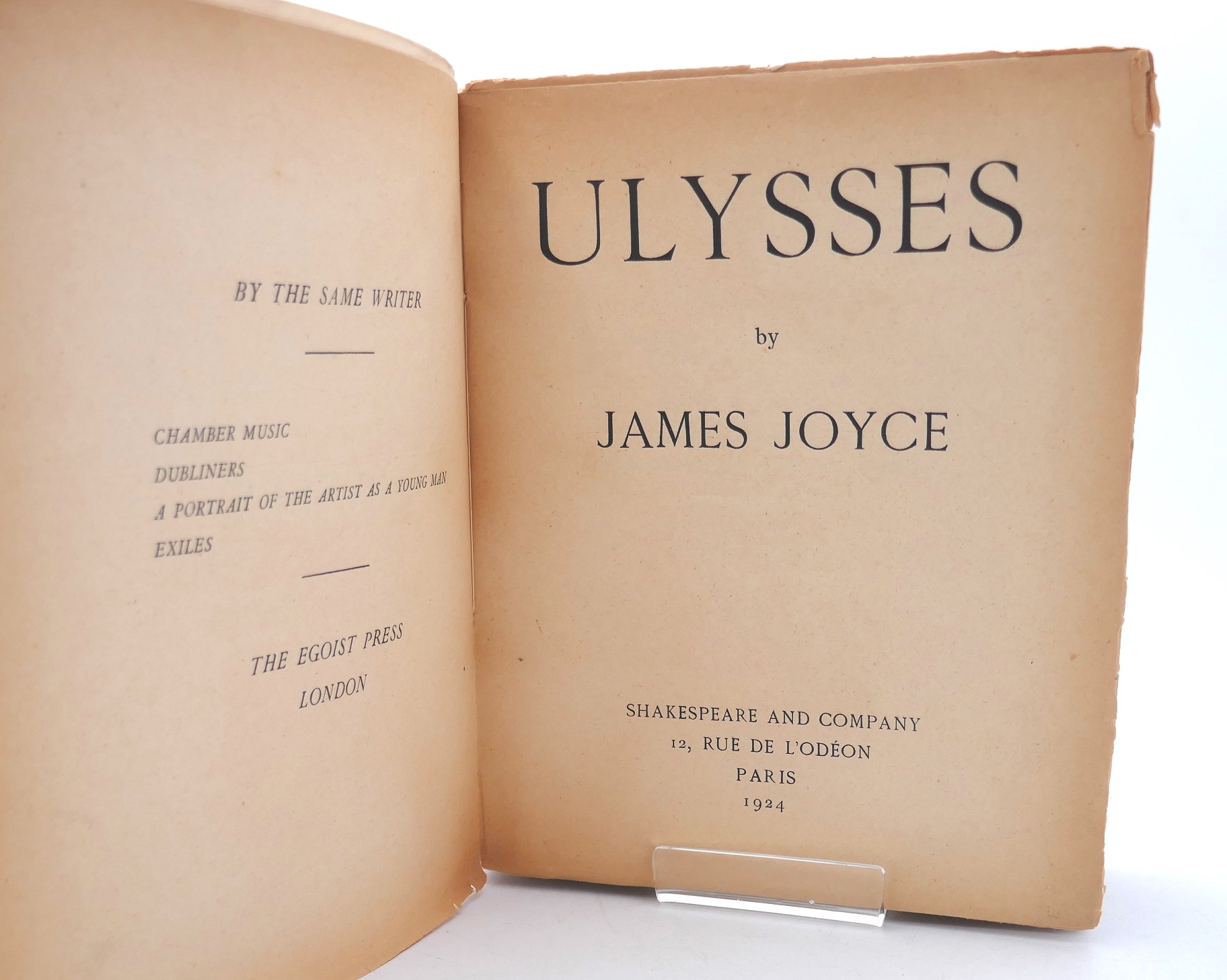 Ulysses. Paris: Shakespeare & Co. Fourth Edition (1924) - Image 4