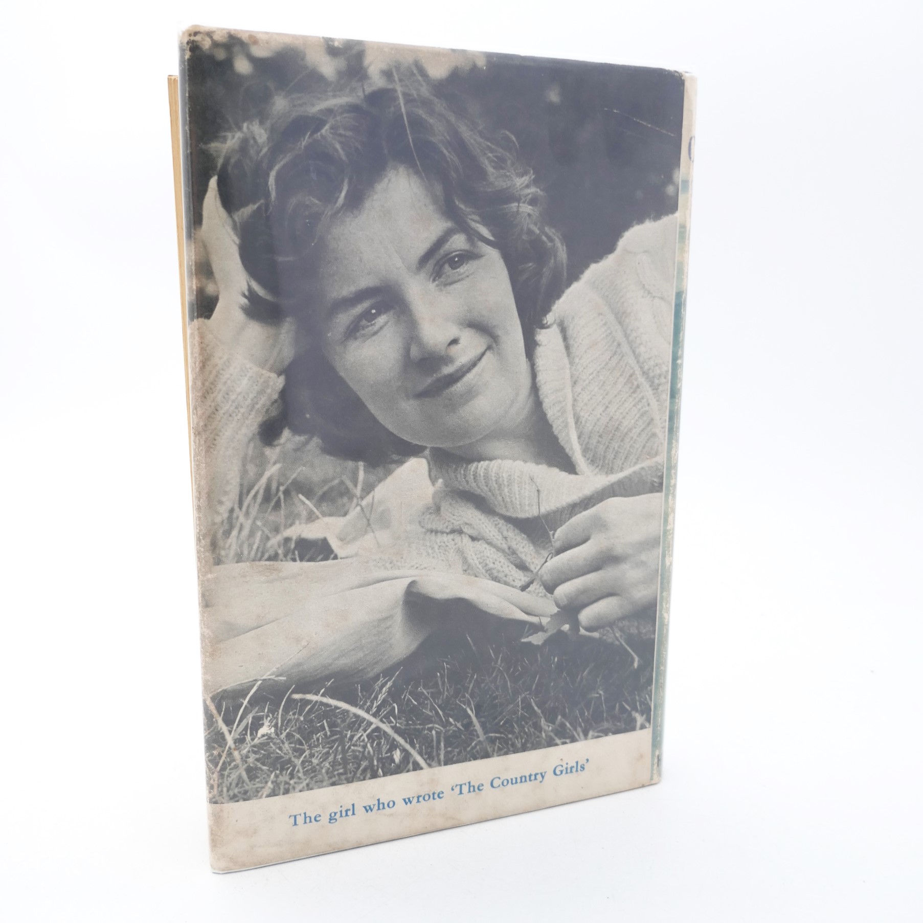 The Country Girls. First Edition. Signed Copy (1960) - Image 2
