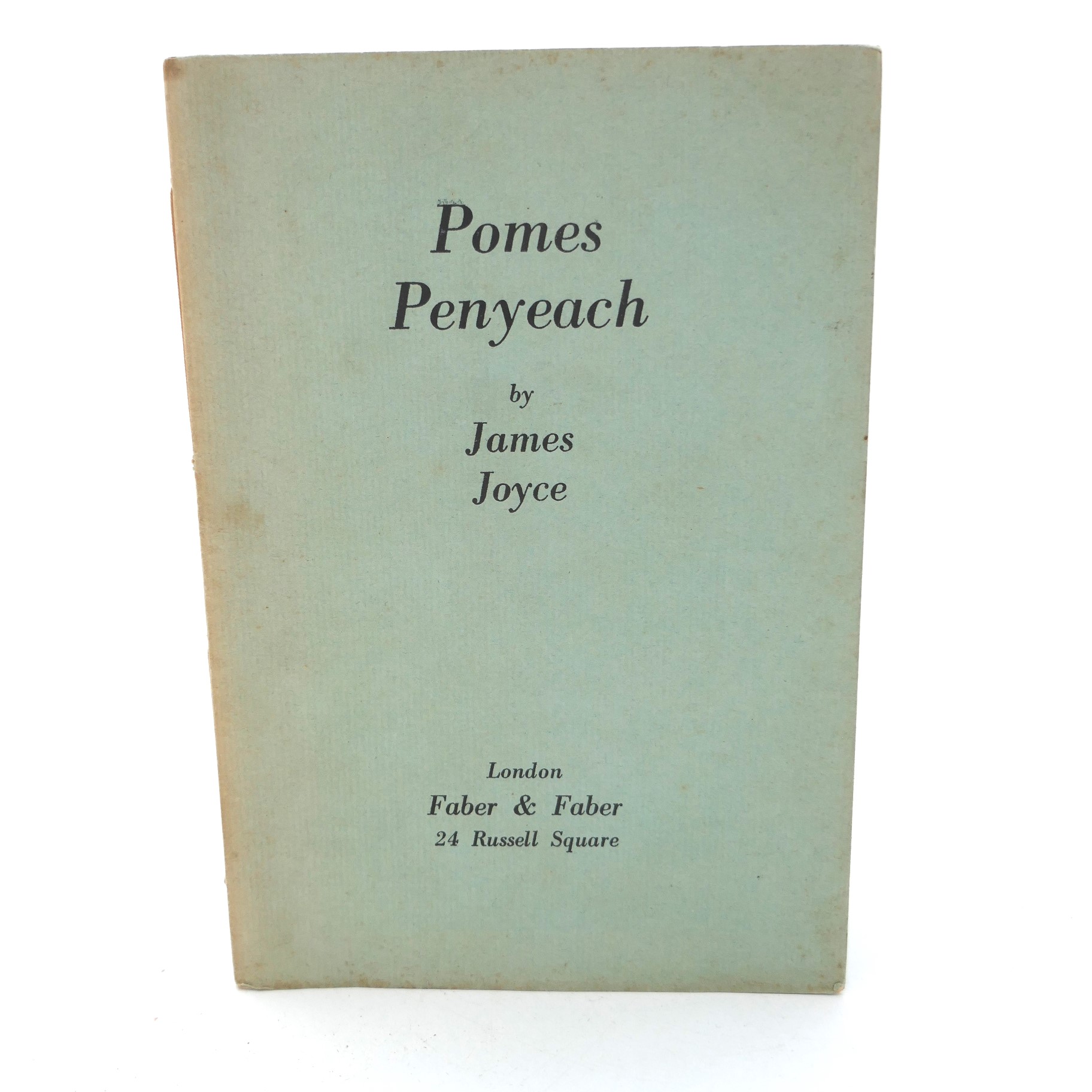 Pomes Penyeach (1933)