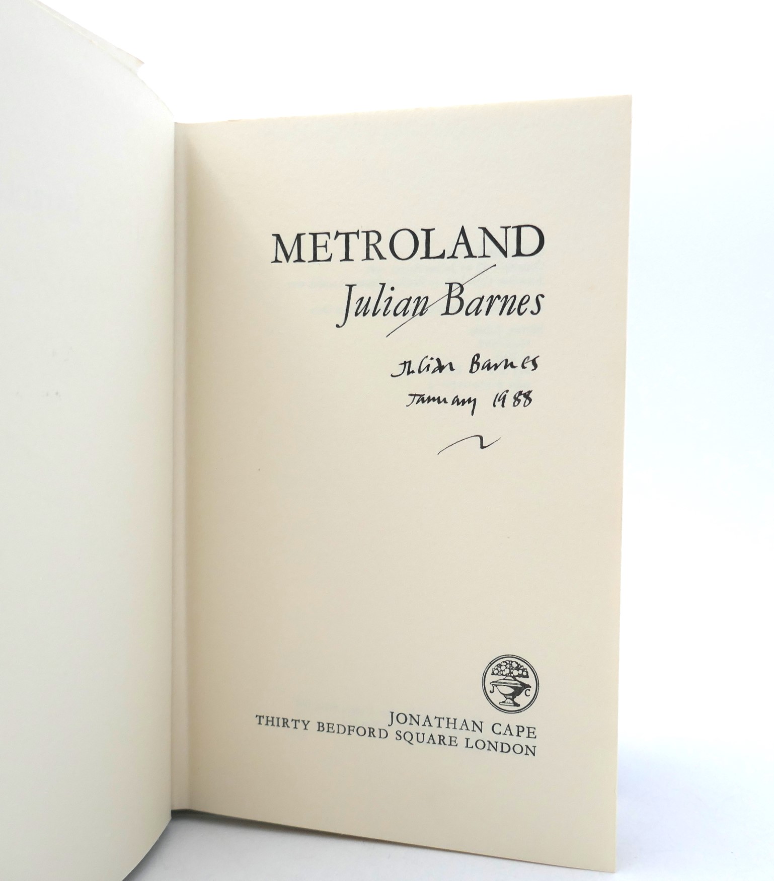 Metroland. First Edition. Signed Copy (1980) - Image 3