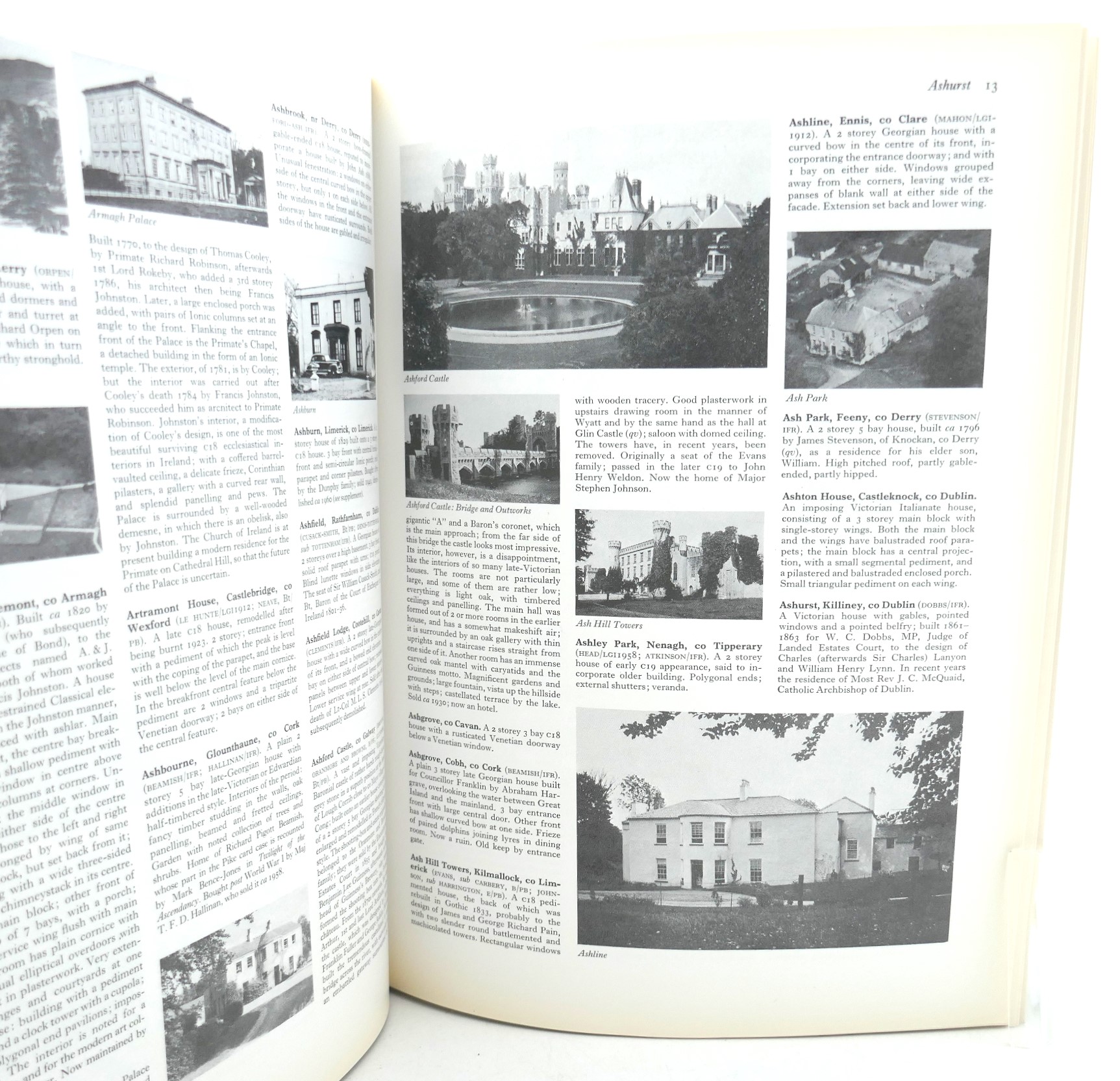 A Guide to Irish Country Houses. Revised Edition (1996) - Image 3