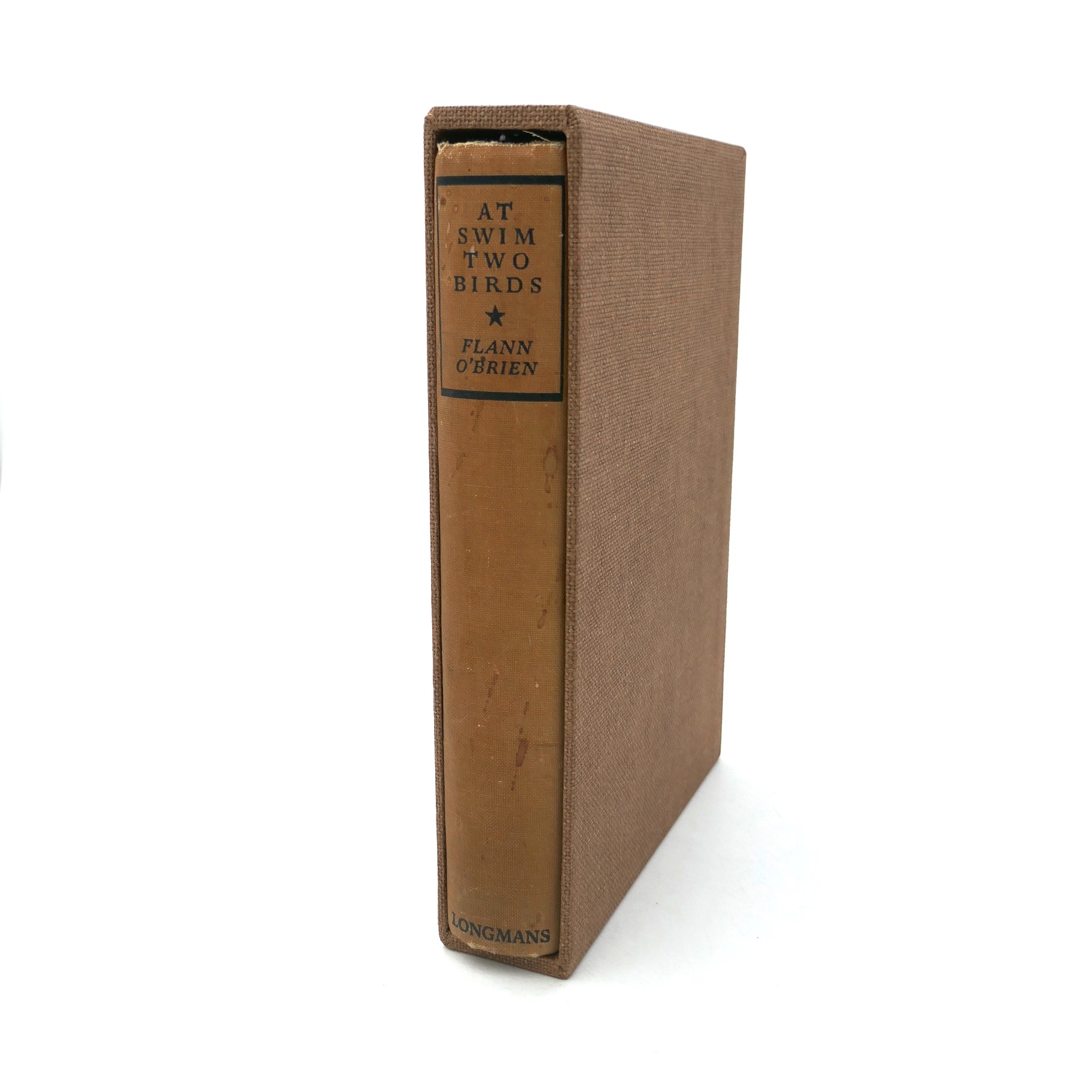 At Swim Two Birds. Second Issue. Signed by the Author (1939) - Image 7