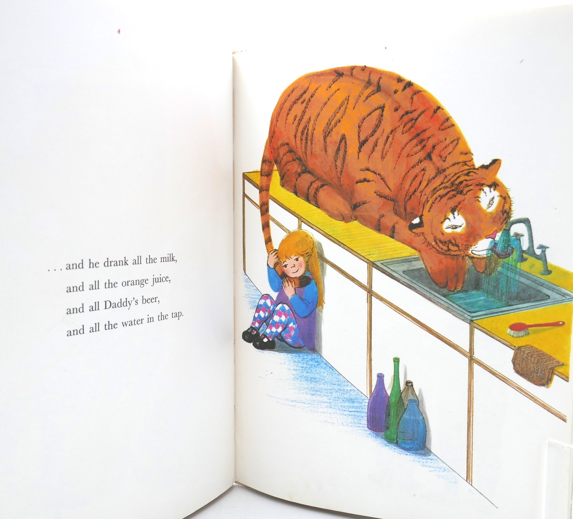 The Tiger Who Came To Tea. First Edition (1968) - Image 6