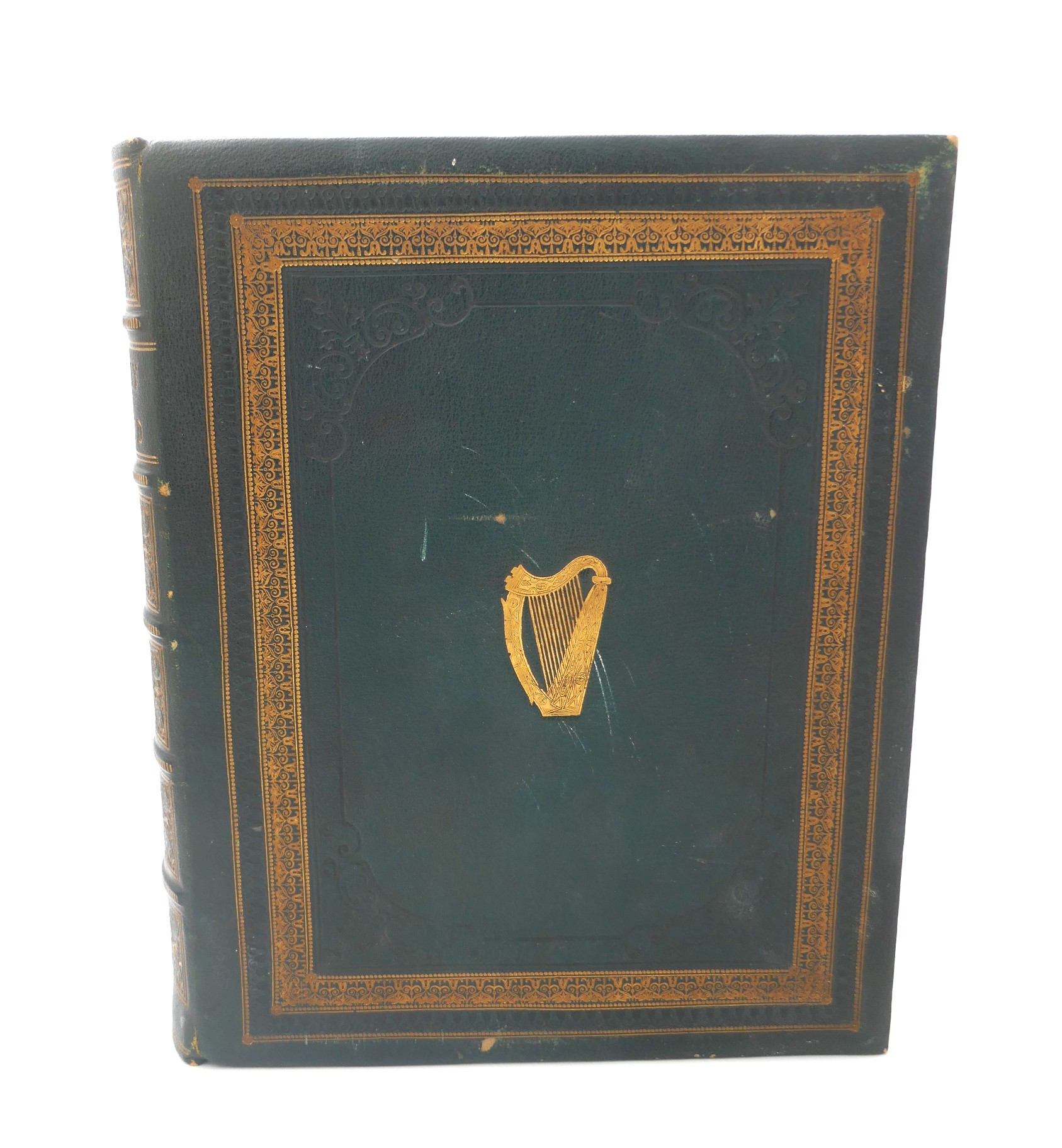 The Scenery and Antiquities of Ireland. Complete in One Volume (1841) - Image 2
