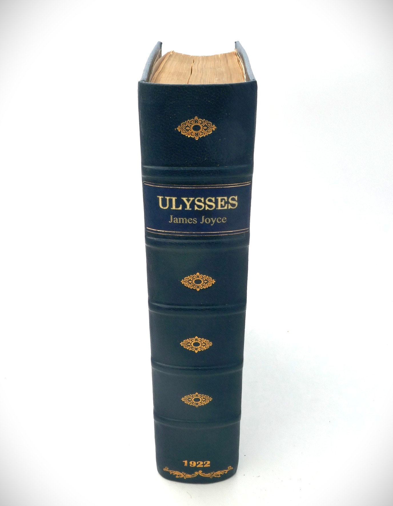 ULYSSES. First Edition (1922) - Image 2