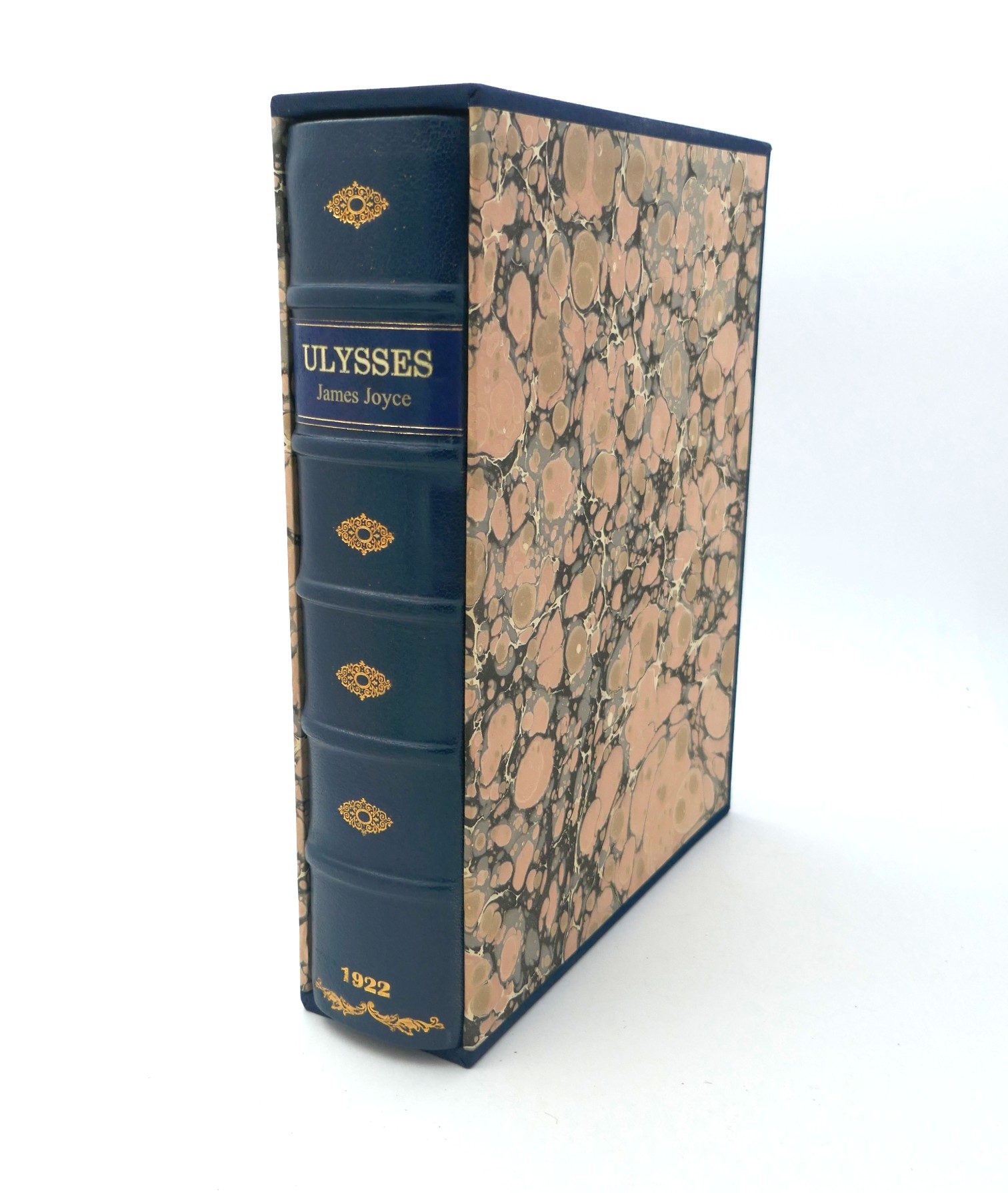 ULYSSES. First Edition (1922) - Image 11
