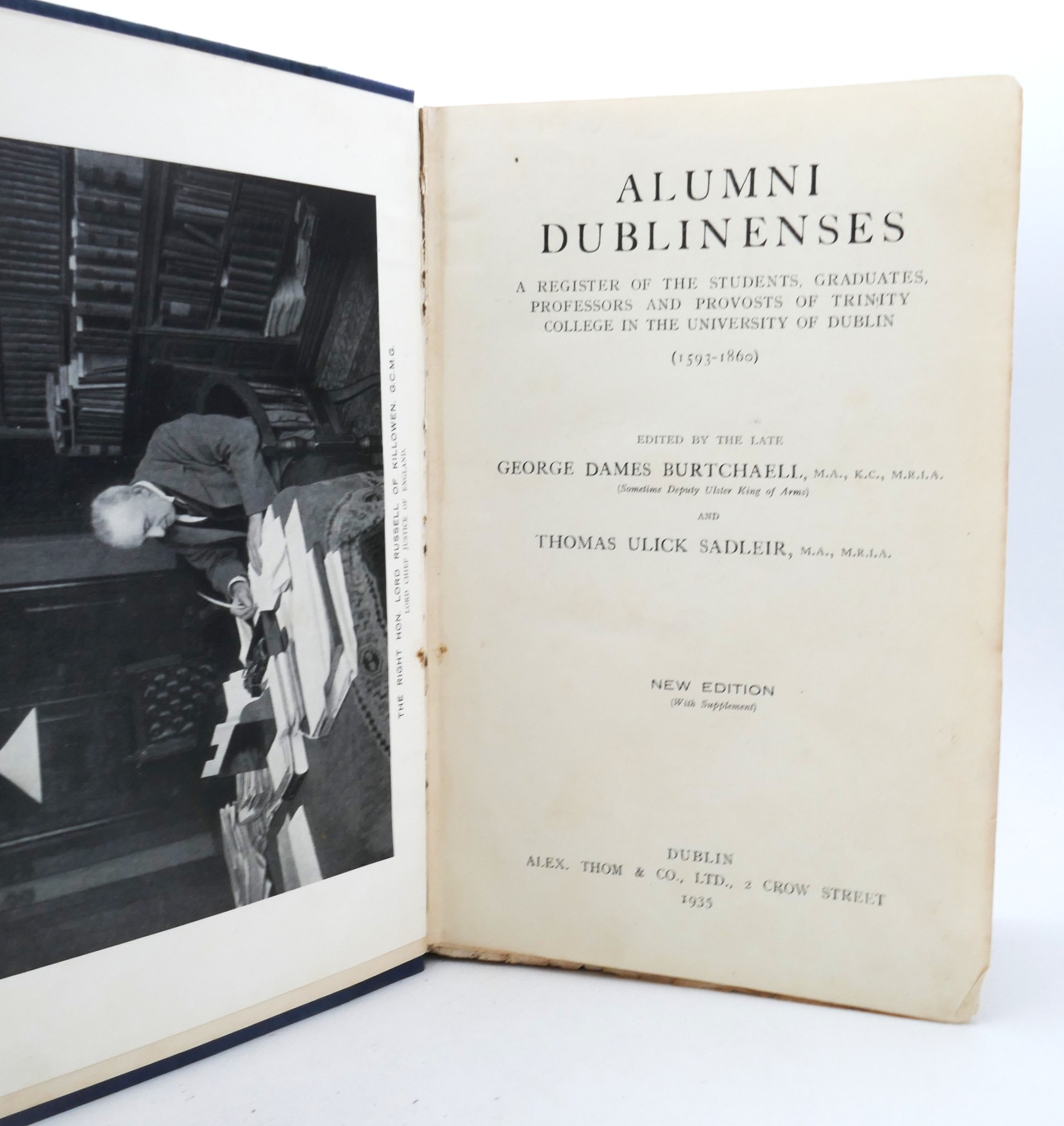 Alumni Dublinenses. Graduates, etc of Trinity College (1593-1860) - Image 2
