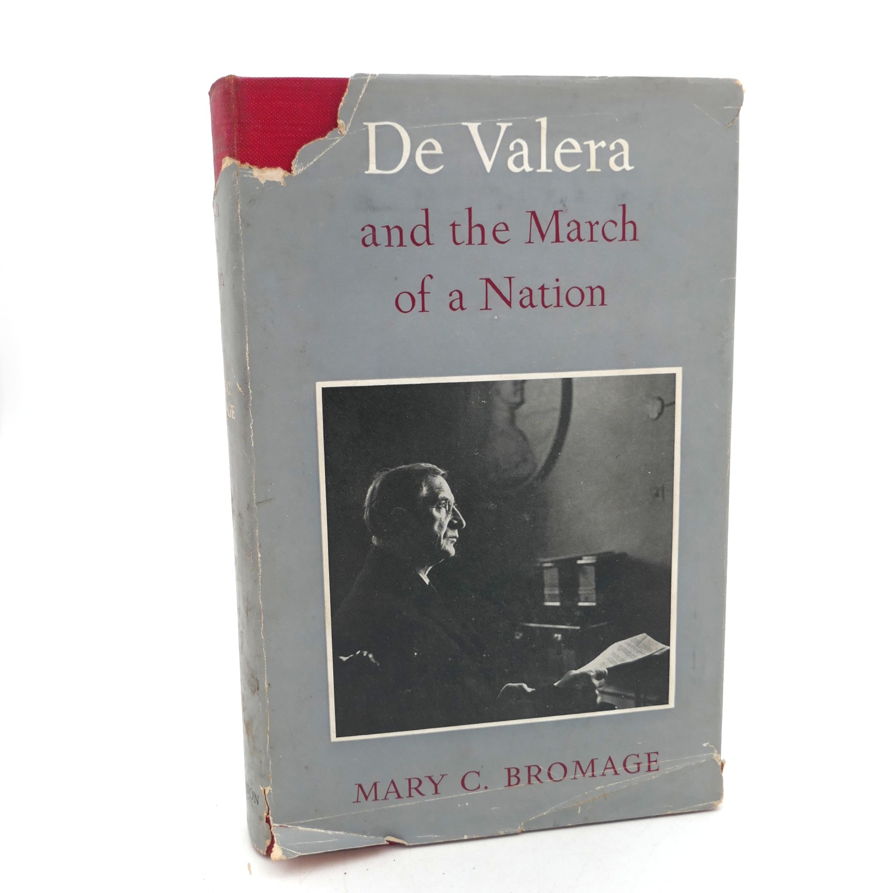 De Valera and the March of a Nation. Signed Copy (1956)