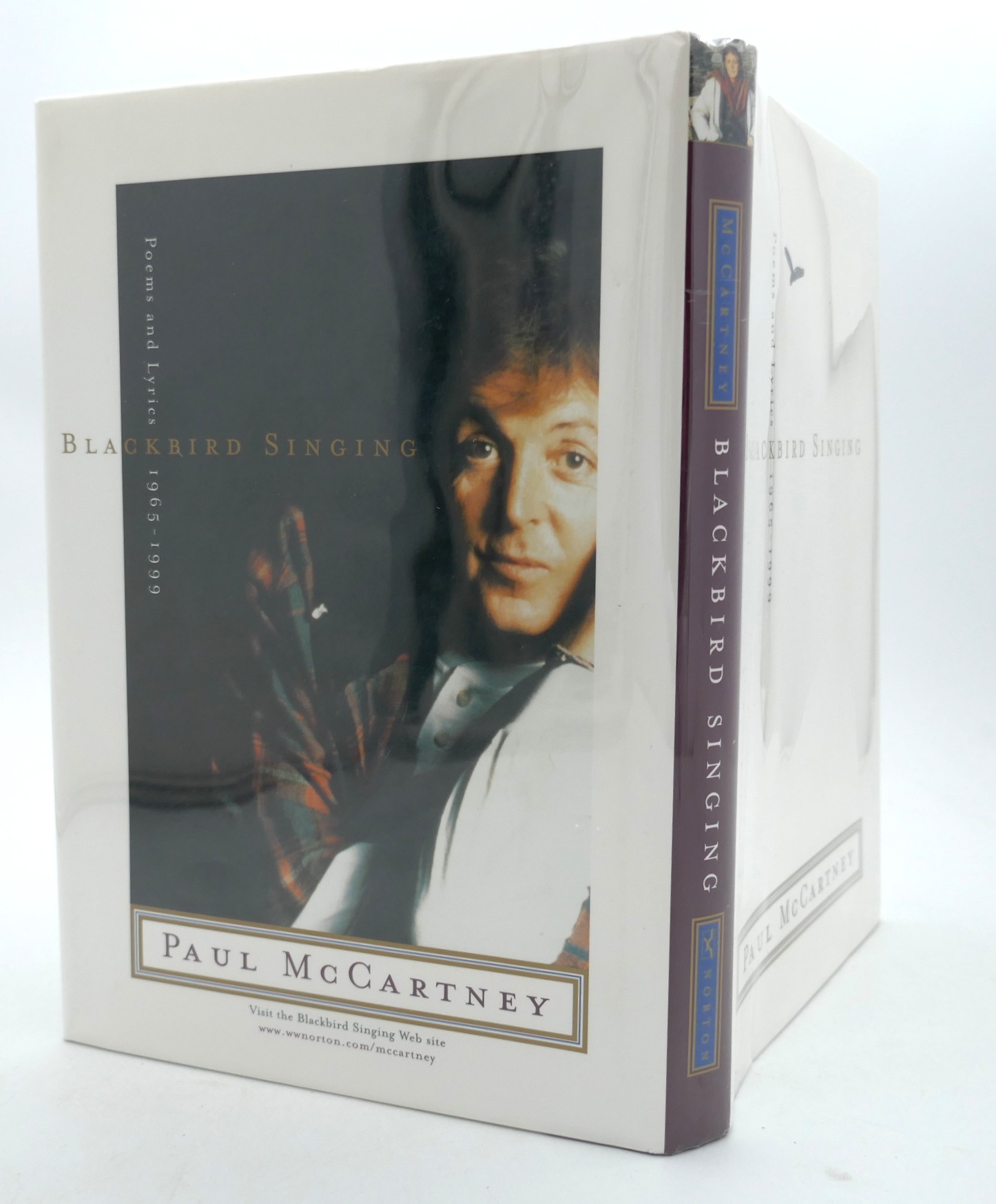 Blackbird Singing: Lyrics and Poems. Signed Copy (2001) - Image 2