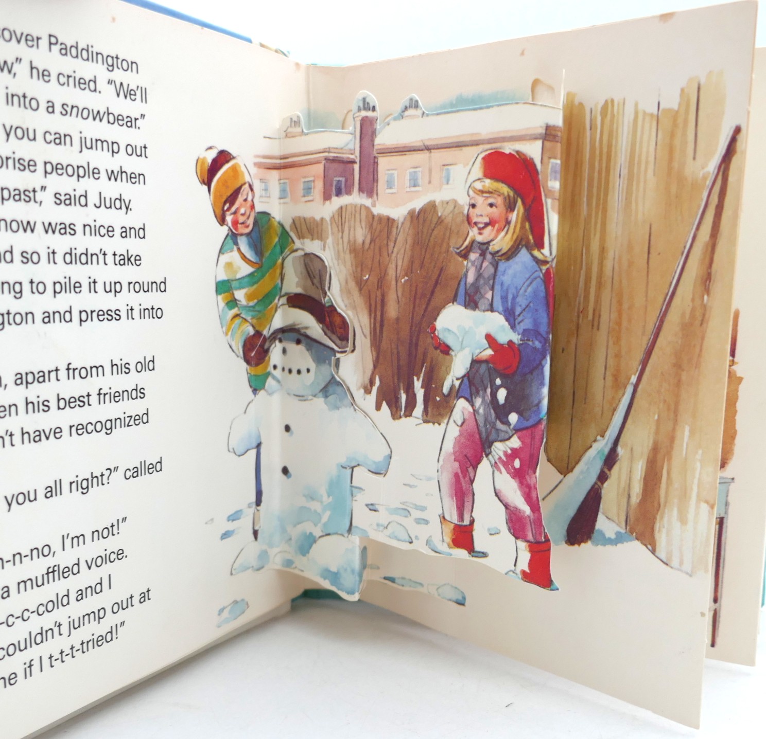 Paddington and the Snowbear. Inscribed by the Author (1981) - Image 4