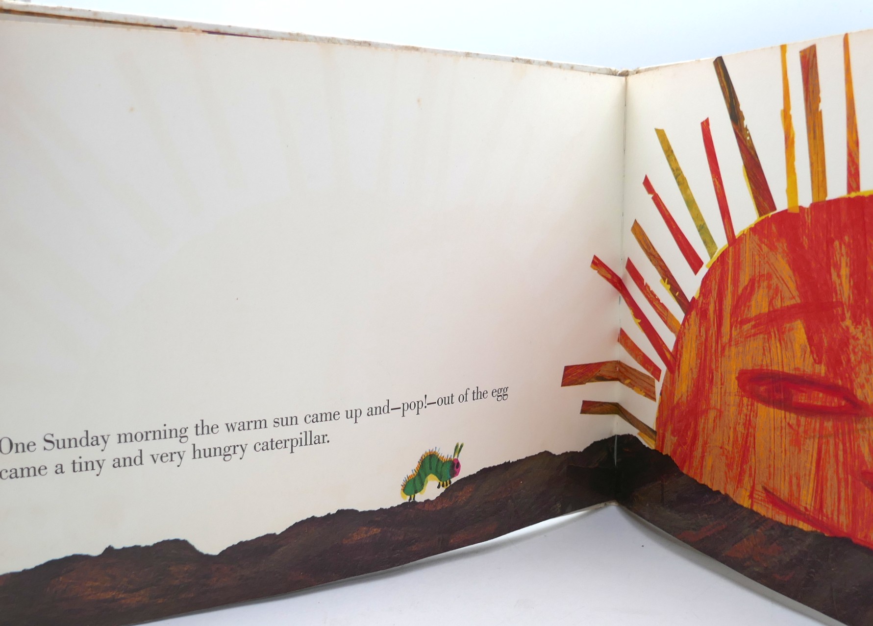 The Very Hungry Caterpillar. First Edition (1970) - Image 4