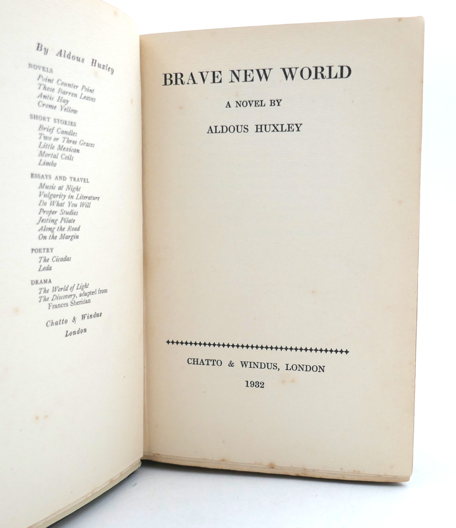 Brave New World. First Edition (1932) - Image 2